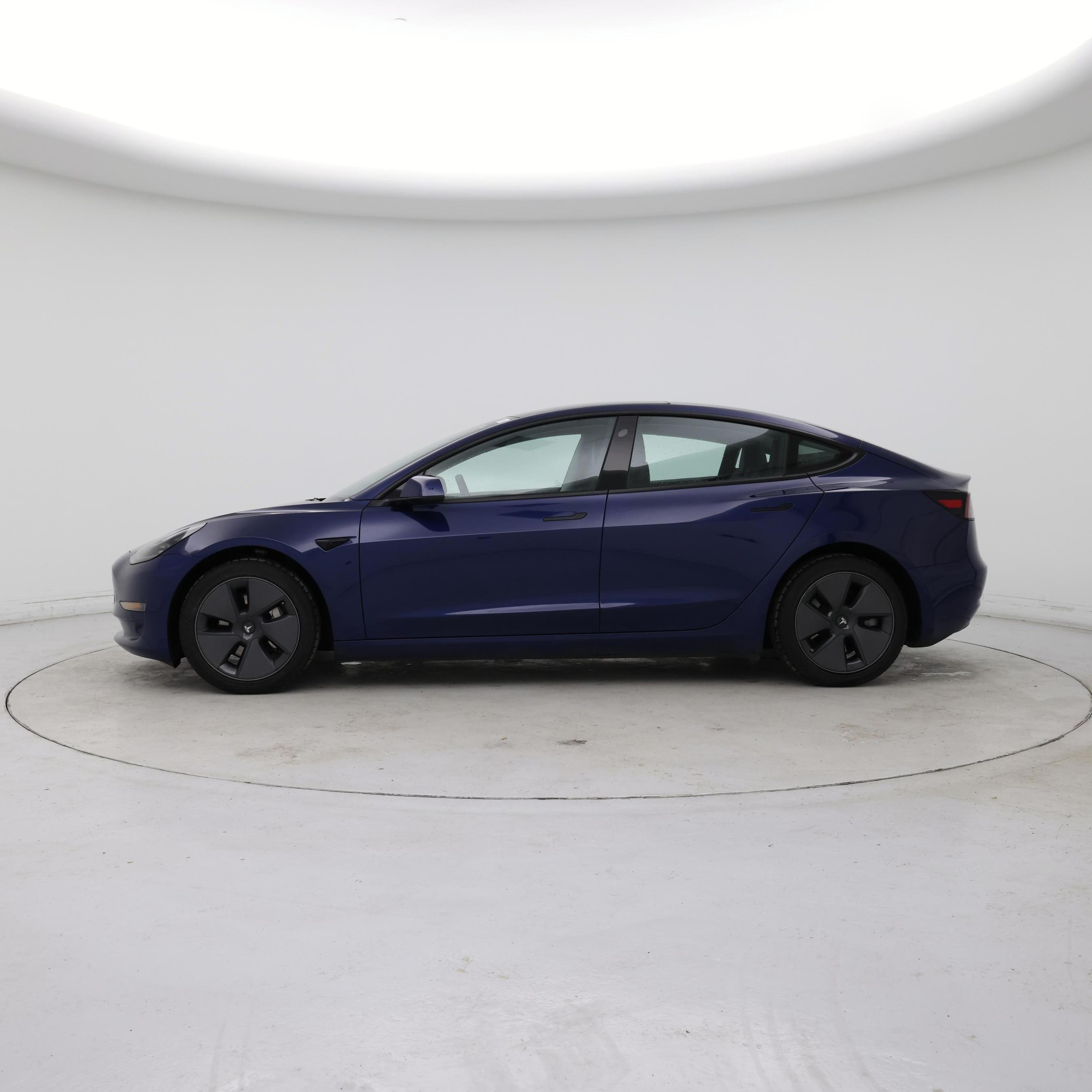 Thumbnail: 2022 Tesla Model 3 - 3
