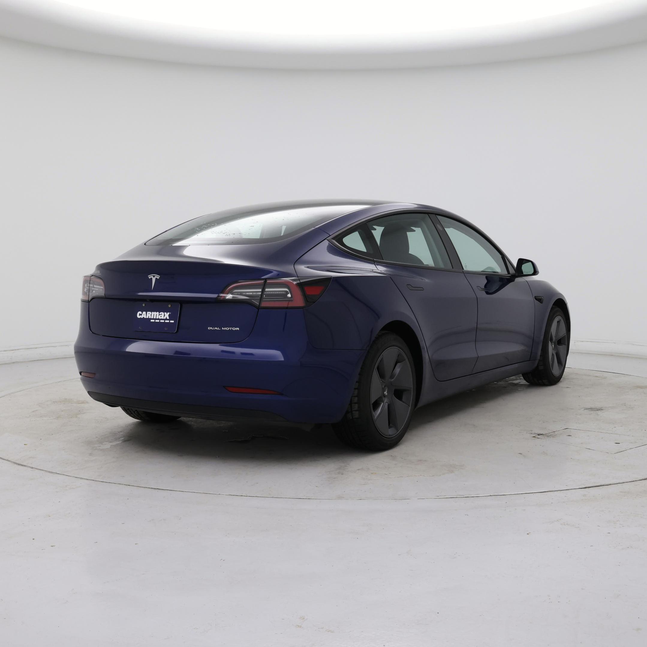 Thumbnail: 2022 Tesla Model 3 - 8