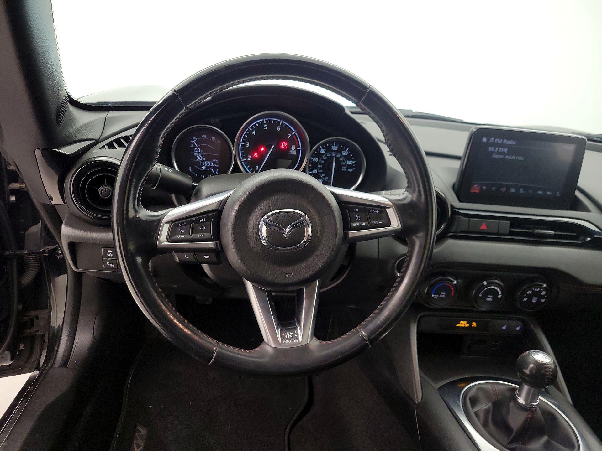 Thumbnail: 2018 Mazda MX-5 Miata - 10