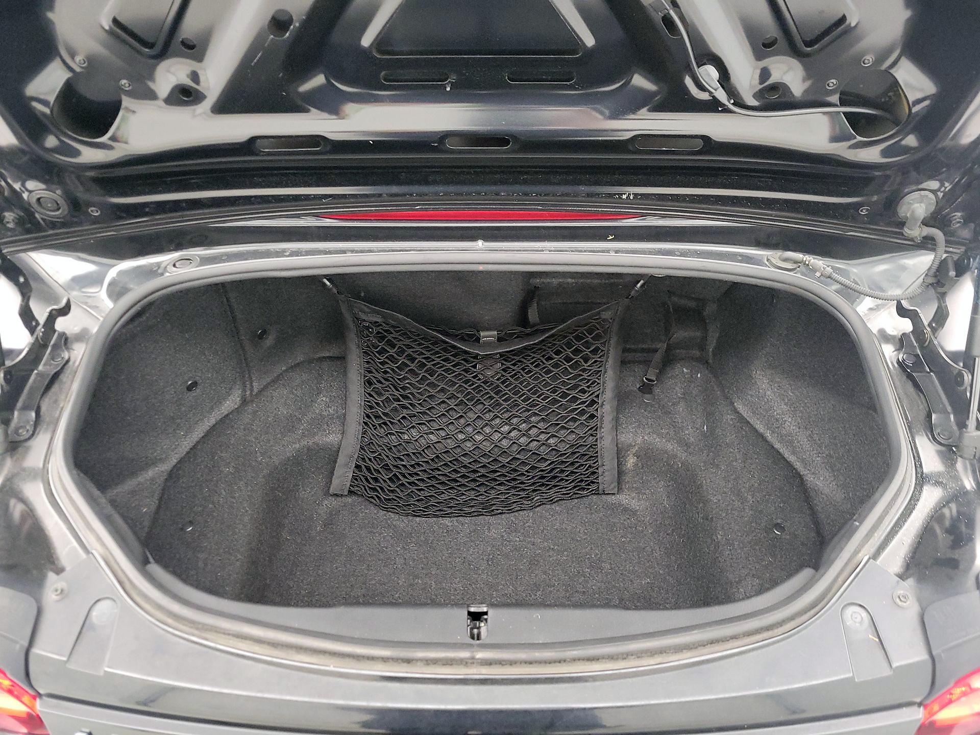 Thumbnail: 2018 Mazda MX-5 Miata - 18