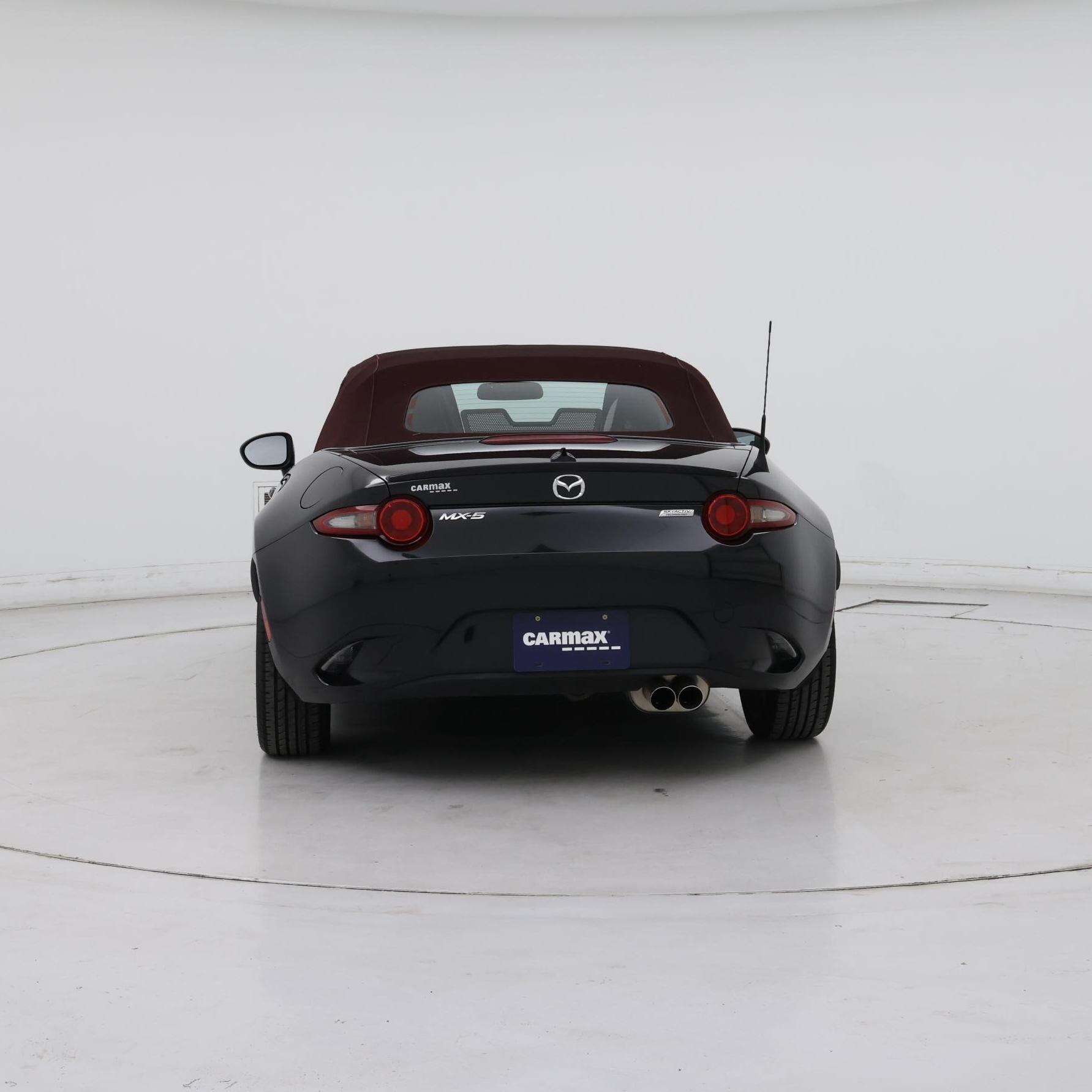 Thumbnail: 2018 Mazda MX-5 Miata - 6