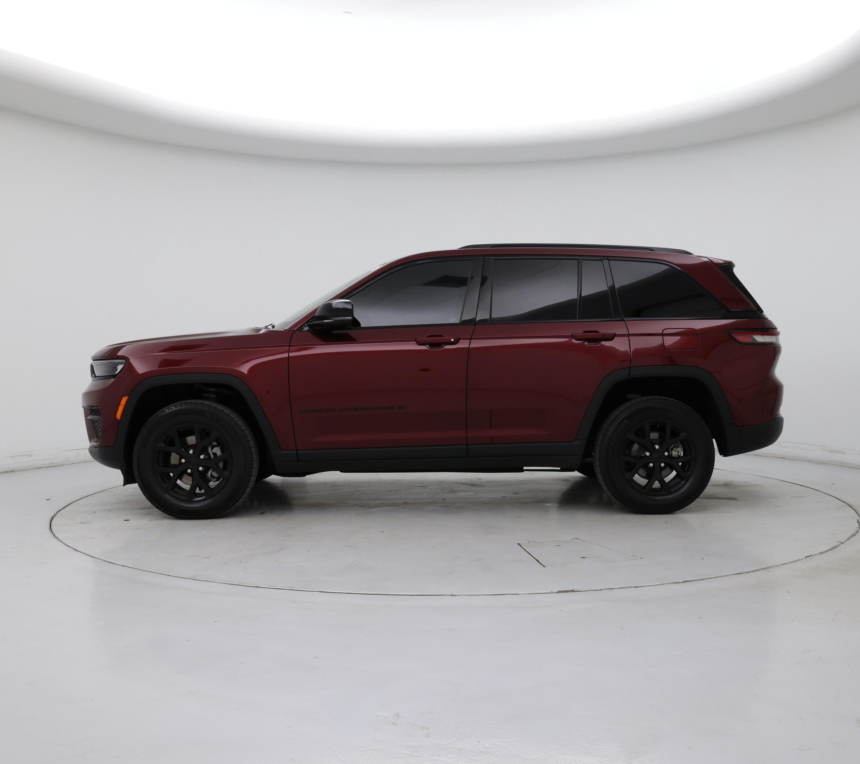 Thumbnail: 2025 Jeep Grand Cherokee - 3
