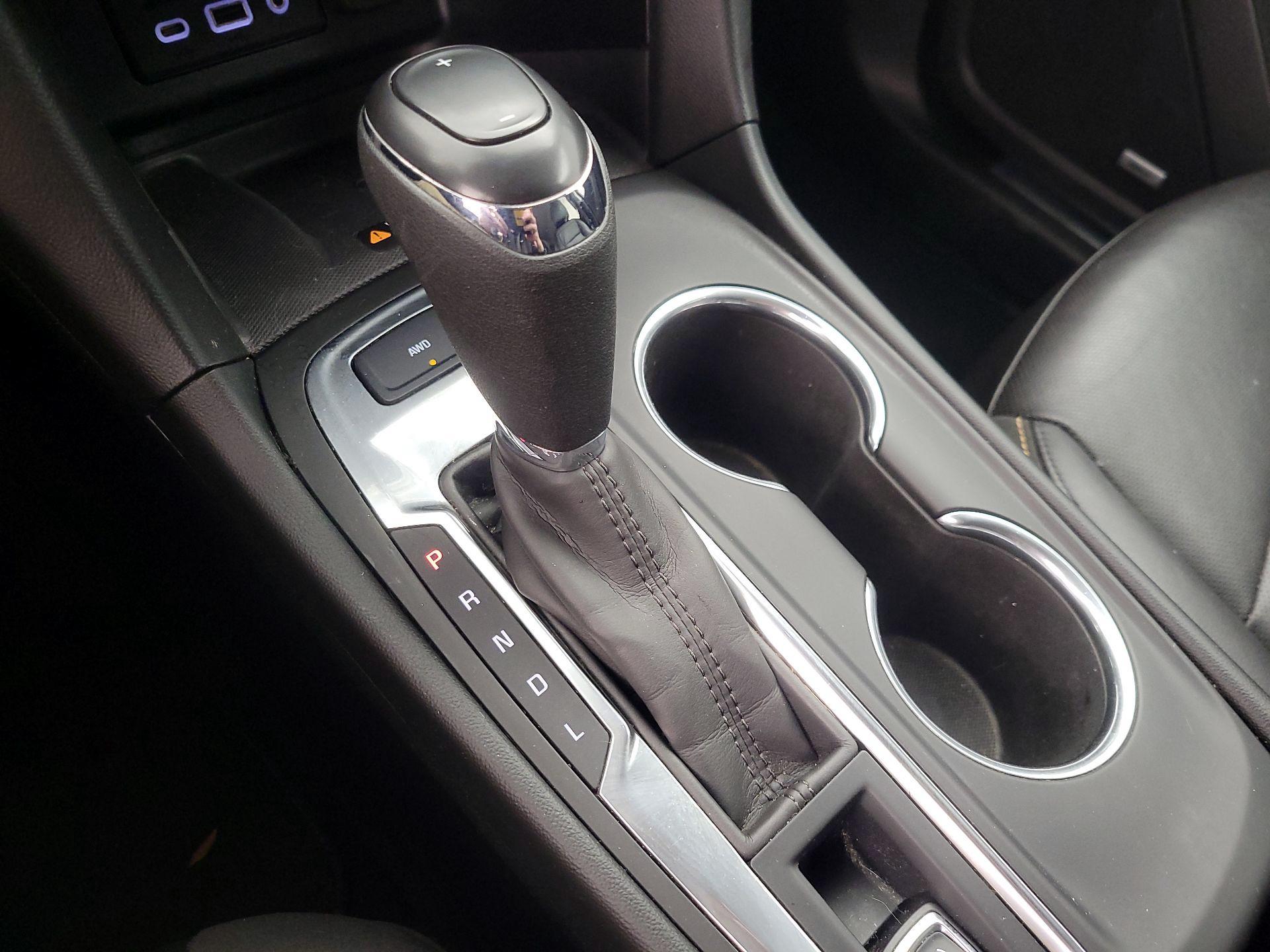 Thumbnail: 2020 Chevrolet Equinox - 18