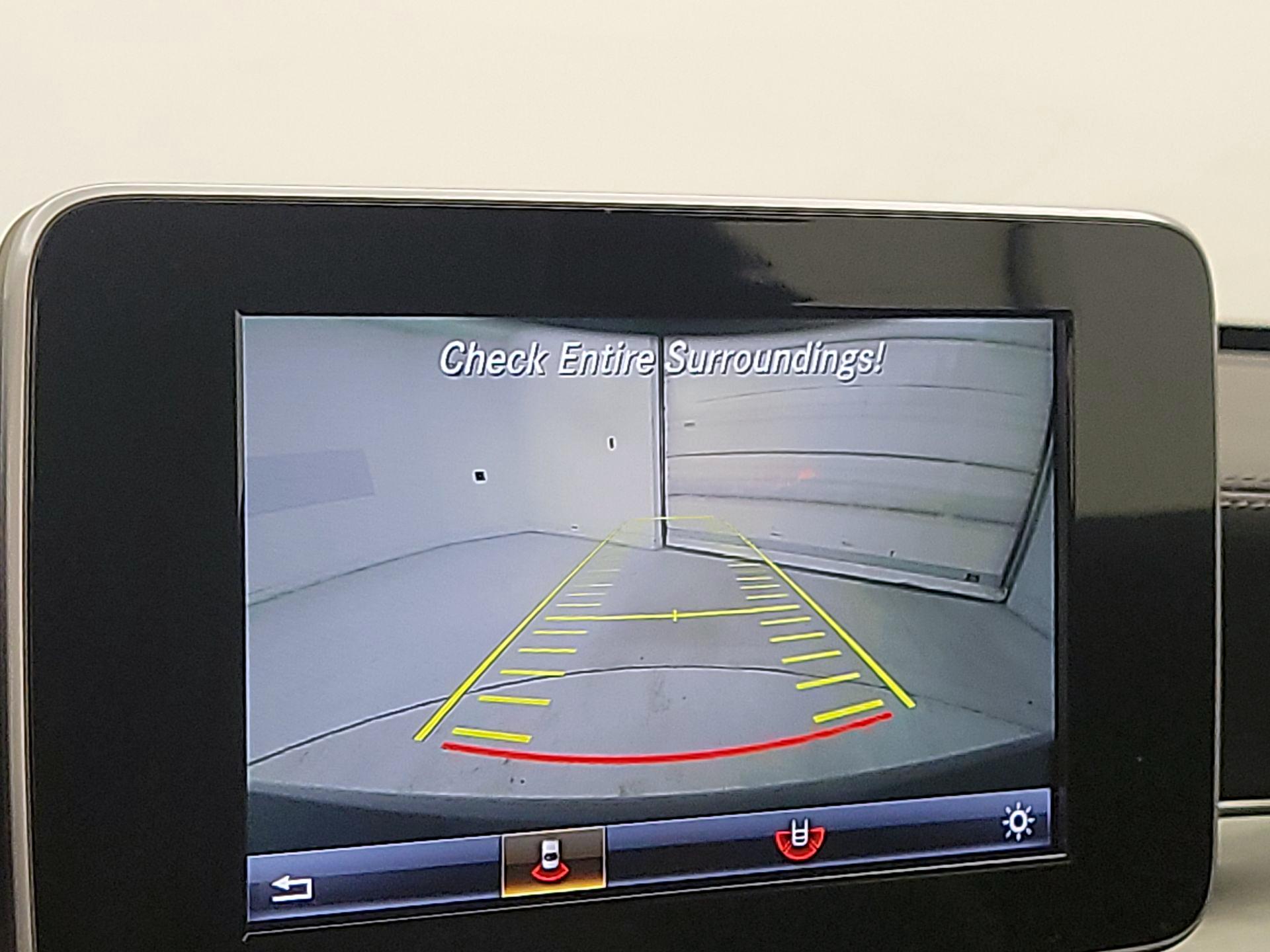 Thumbnail: 2017 Mercedes-Benz C-Class - 14