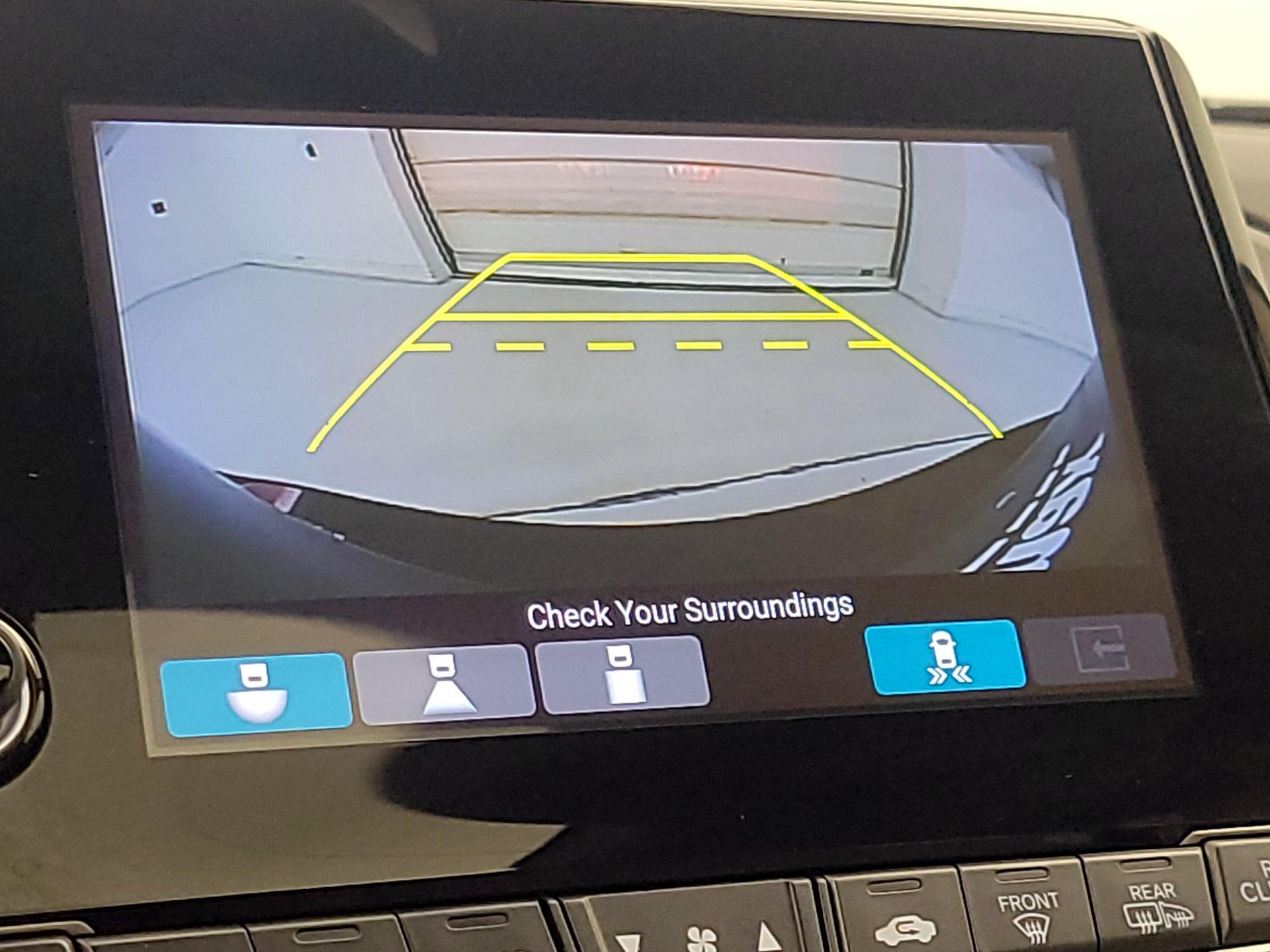 Thumbnail: 2019 Honda Odyssey - 15