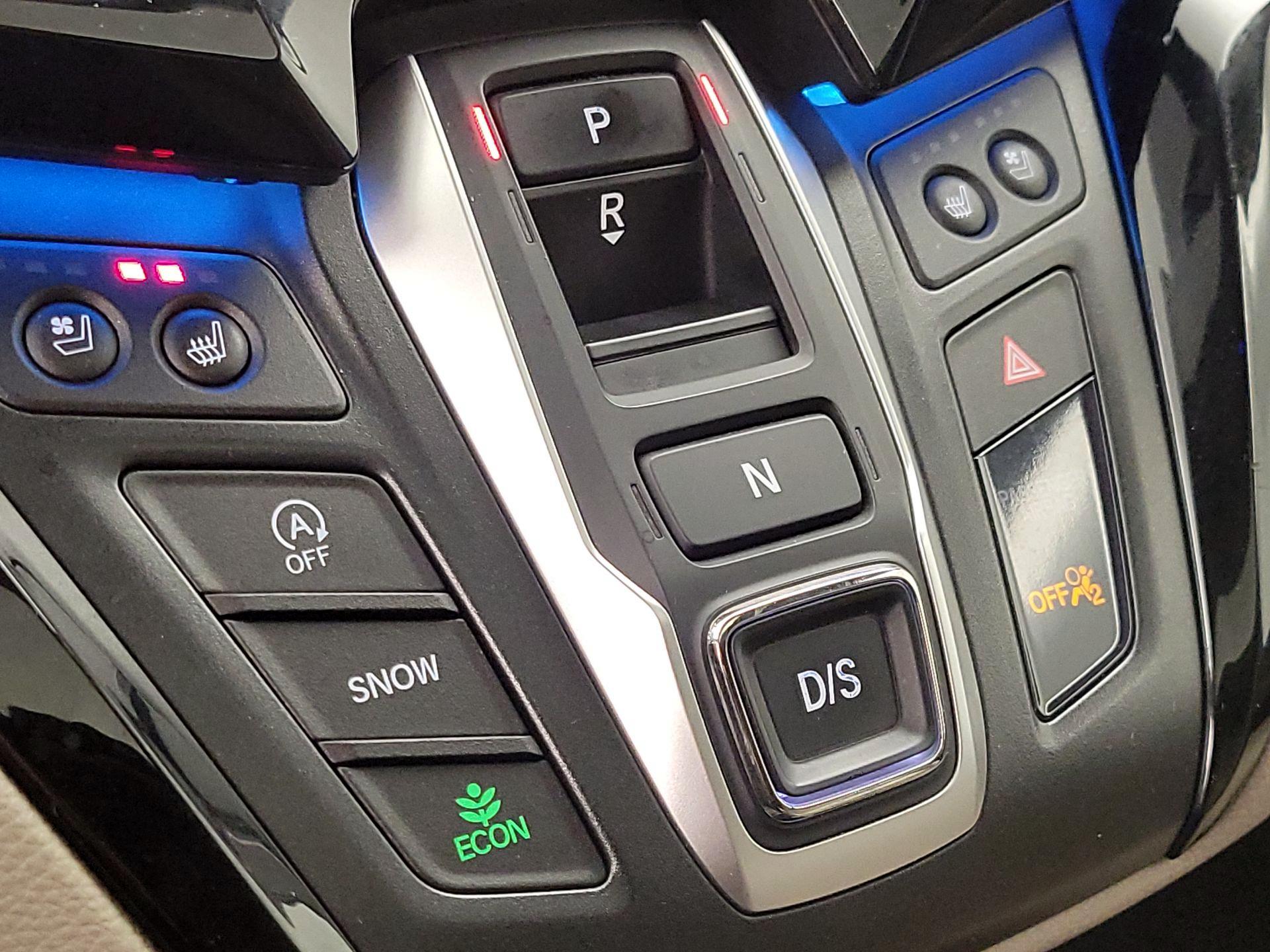 Thumbnail: 2019 Honda Odyssey - 18