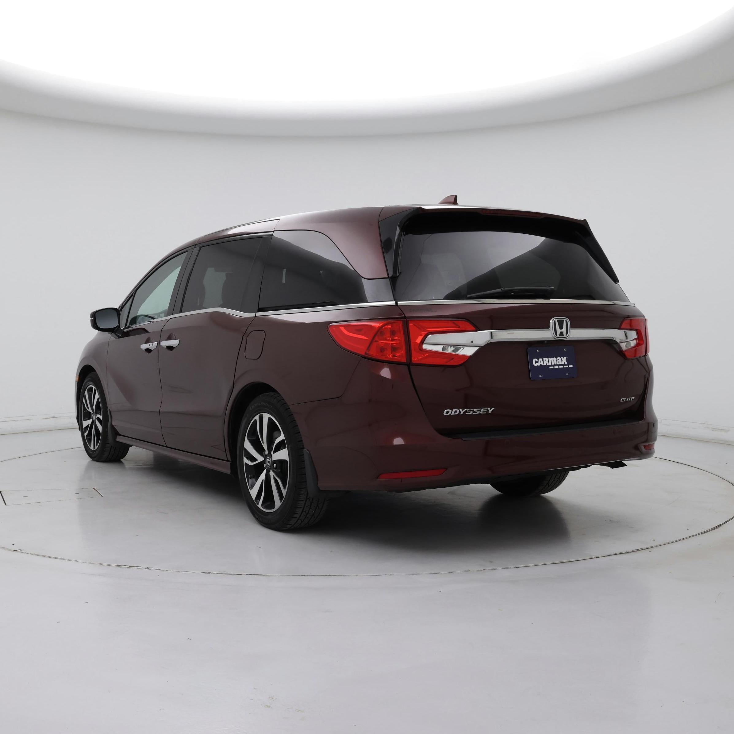 Thumbnail: 2019 Honda Odyssey - 2