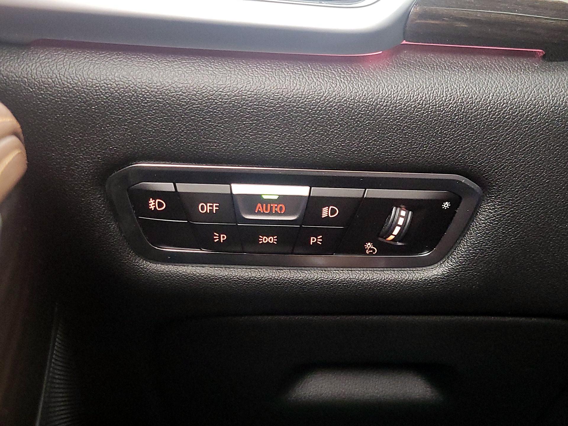 Thumbnail: 2021 BMW X5 - 13