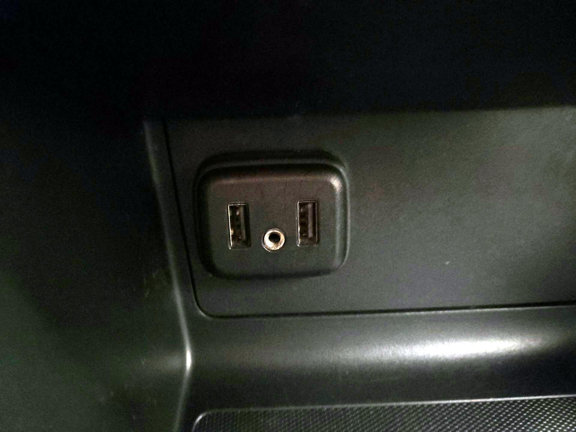 Thumbnail: 2020 Chevrolet Colorado - 18