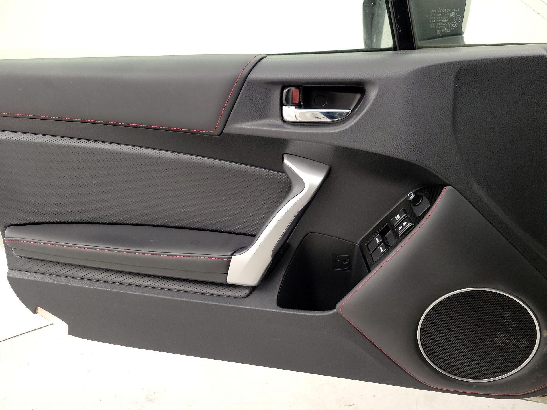 Thumbnail: 2017 Subaru BRZ - 12