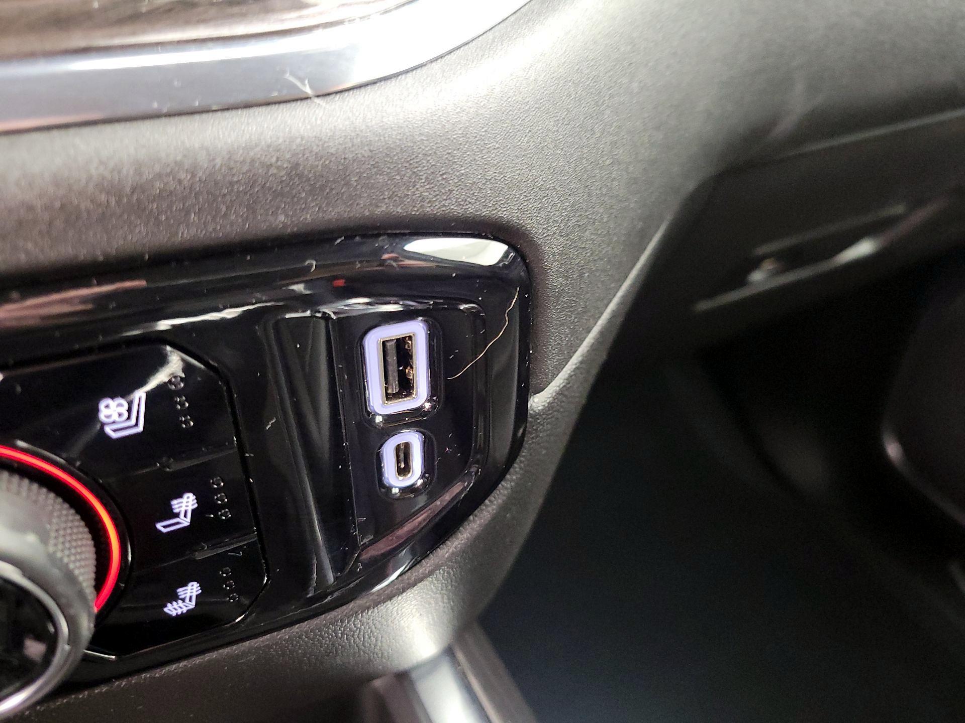 Thumbnail: 2023 Chevrolet Silverado 1500 - 18