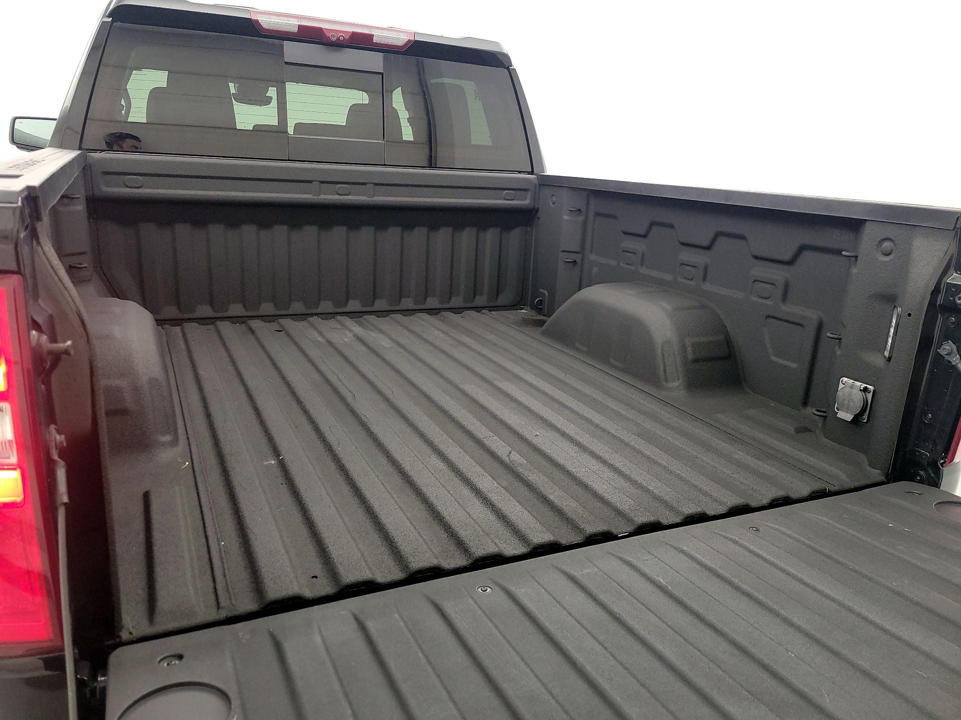 Thumbnail: 2023 Chevrolet Silverado 1500 - 20