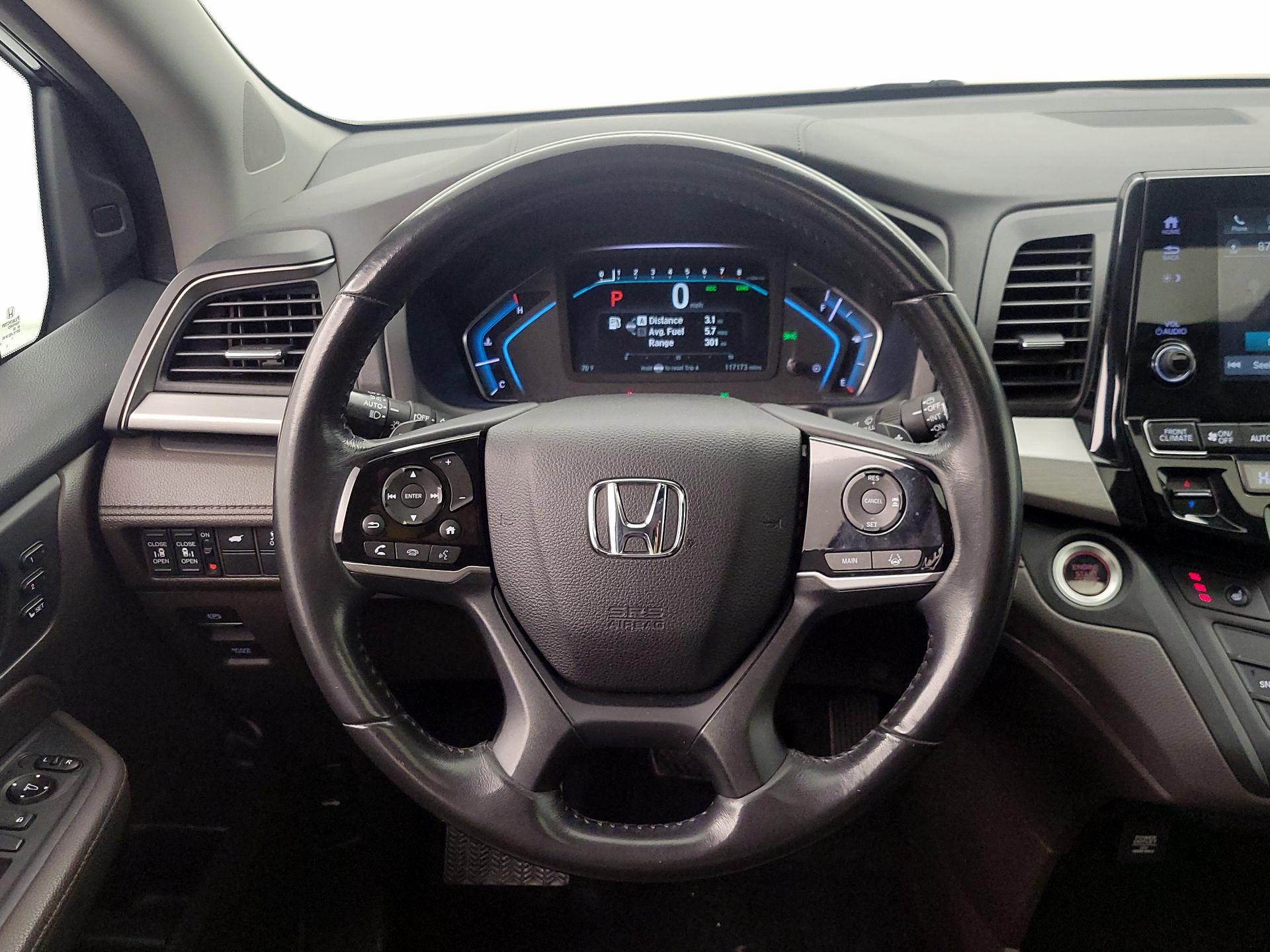 Thumbnail: 2018 Honda Odyssey - 10