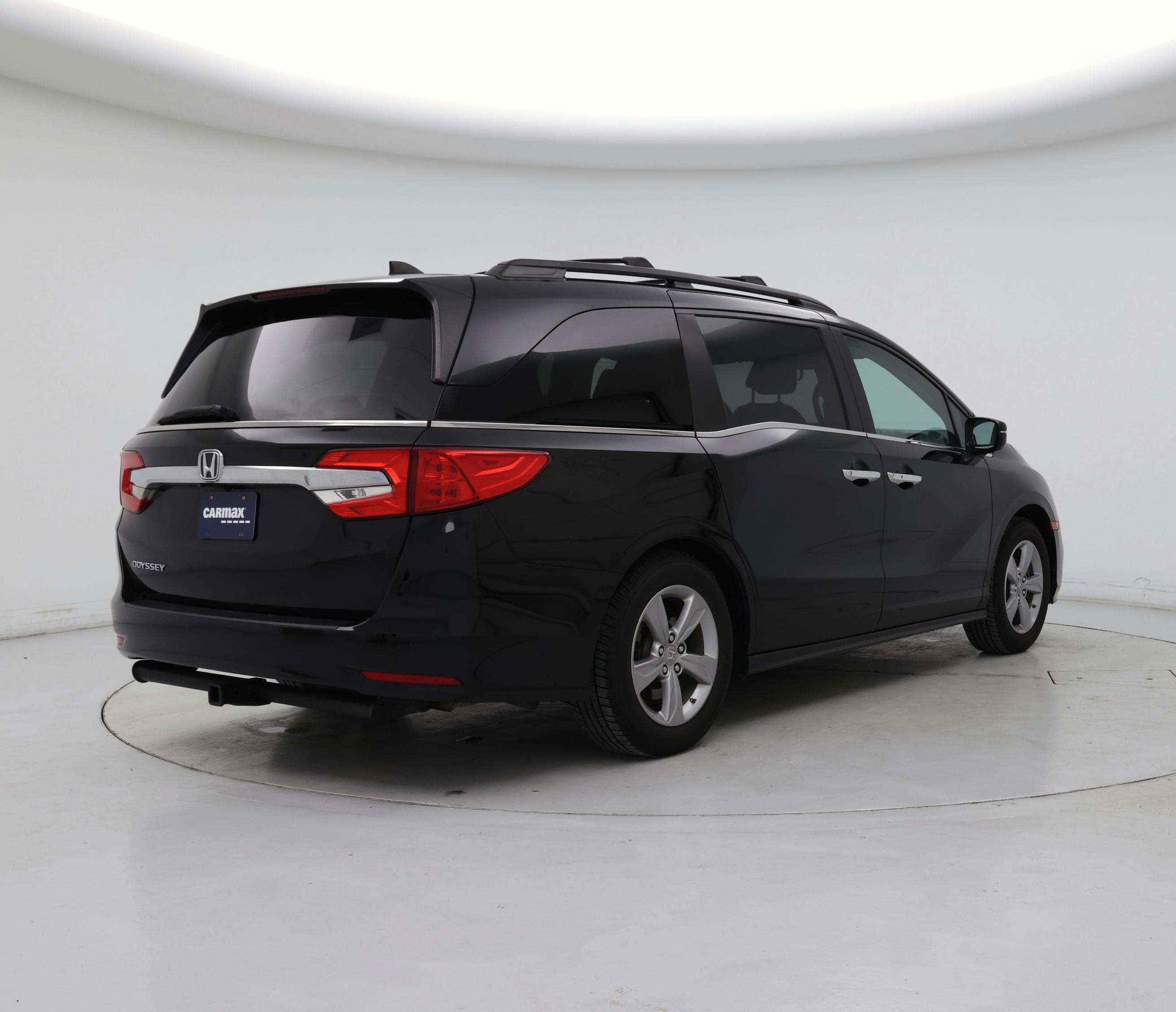 Thumbnail: 2018 Honda Odyssey - 8