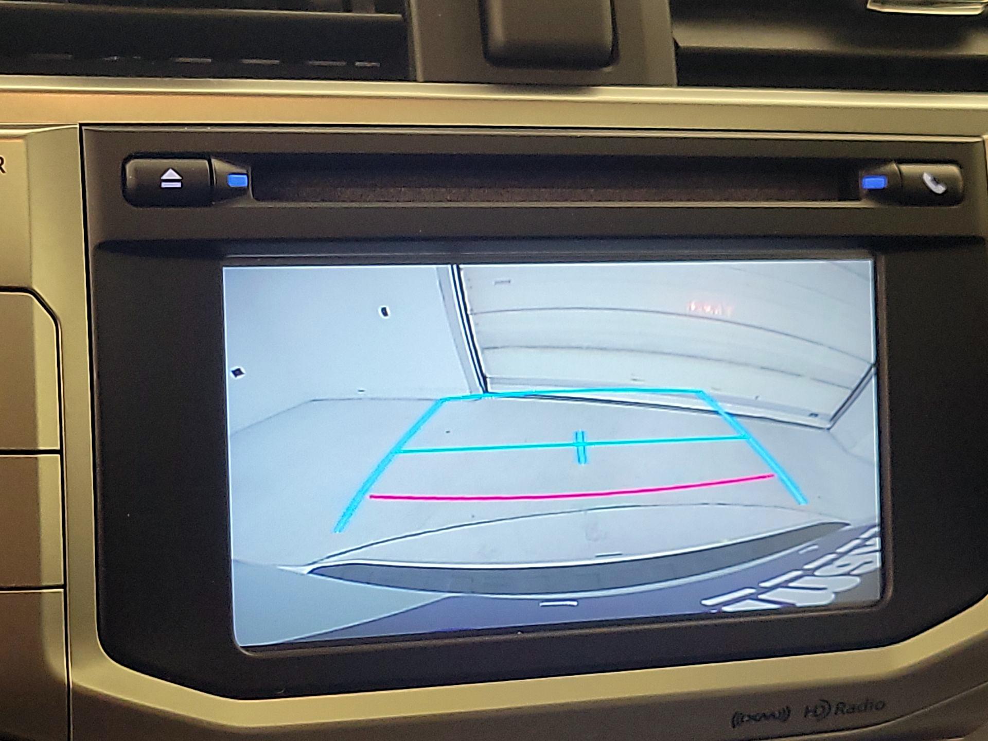 Thumbnail: 2018 Toyota 4Runner - 15