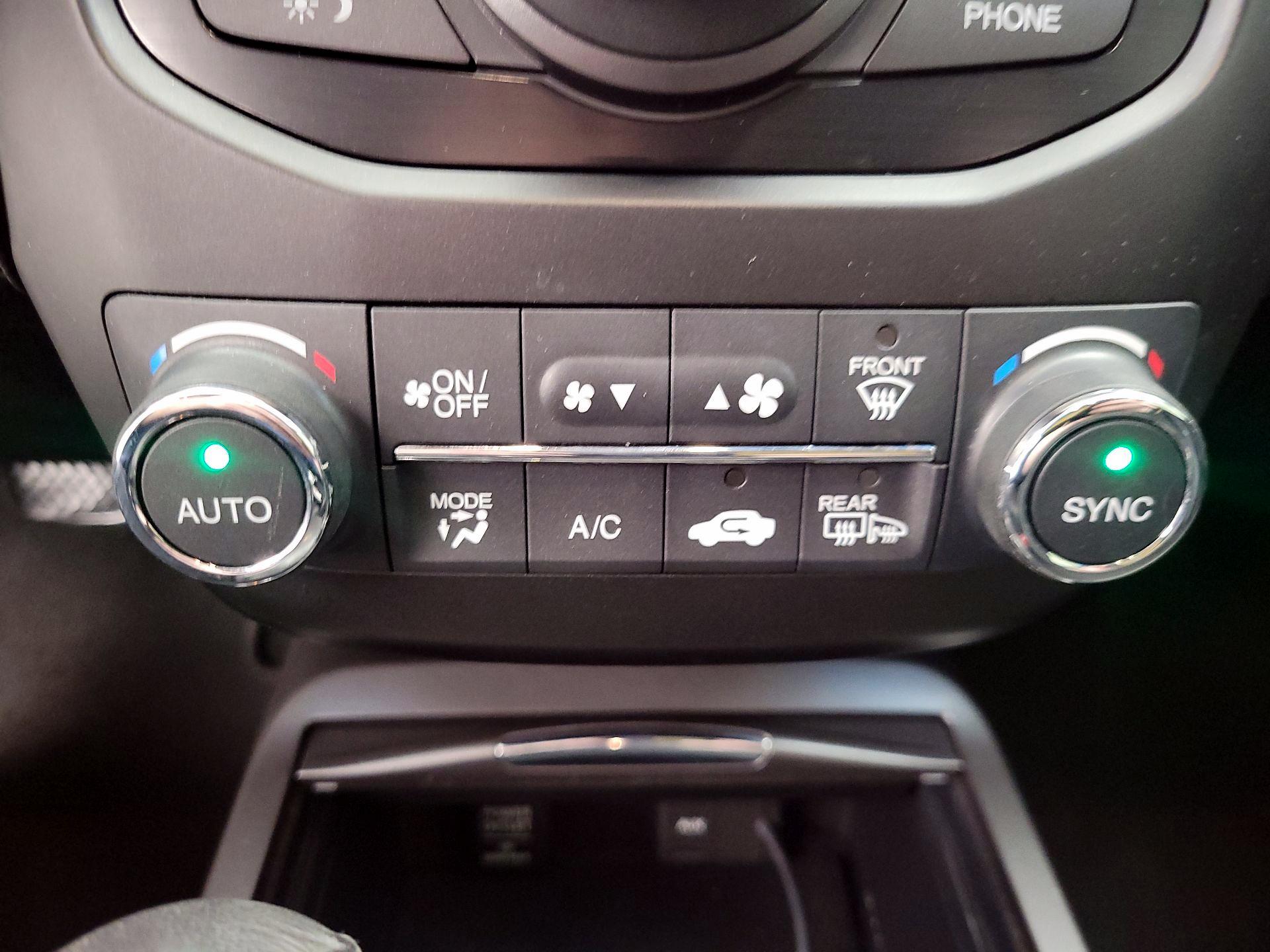 Thumbnail: 2014 Acura RDX - 17