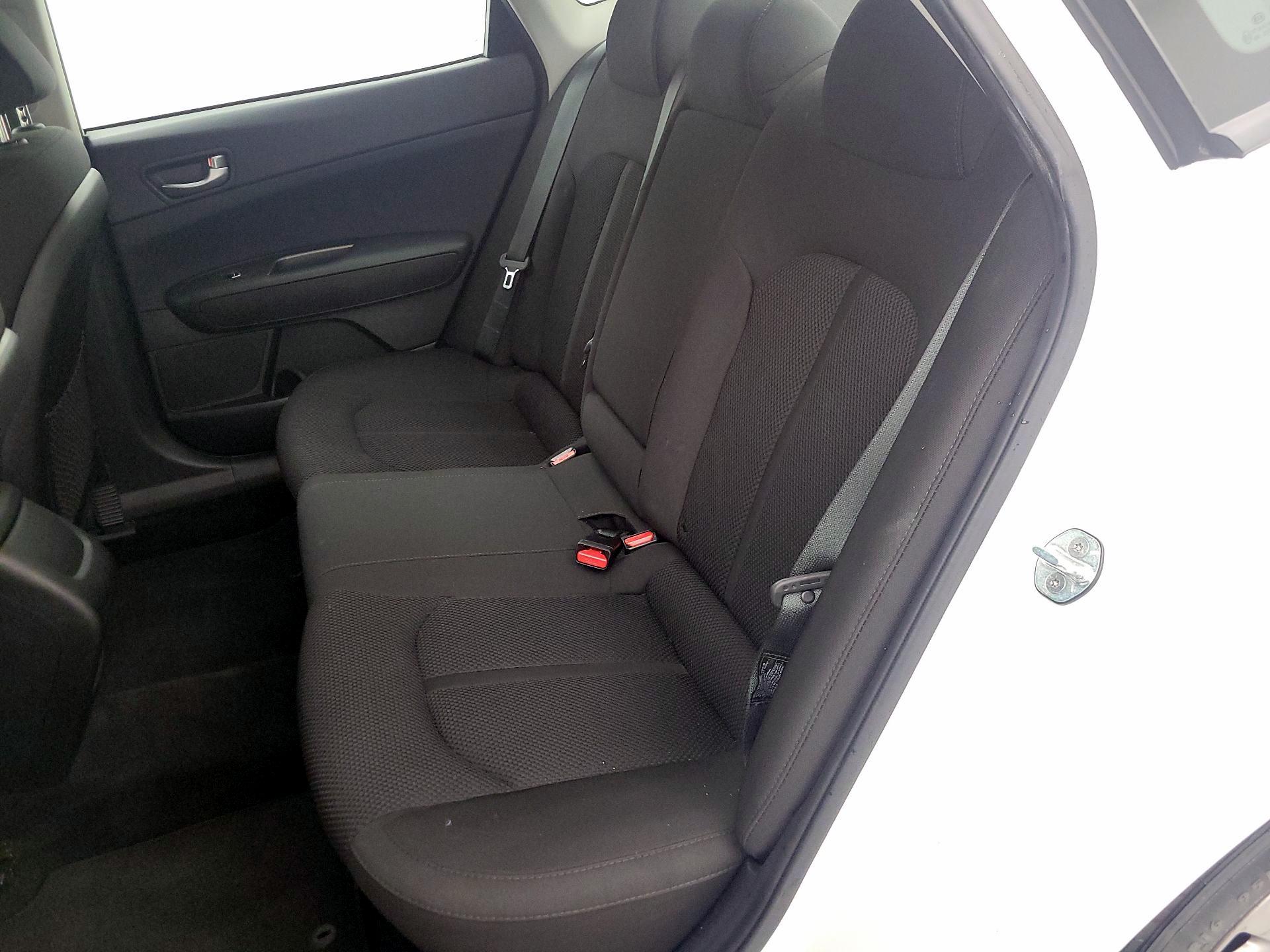 Thumbnail: 2019 Kia Optima - 19