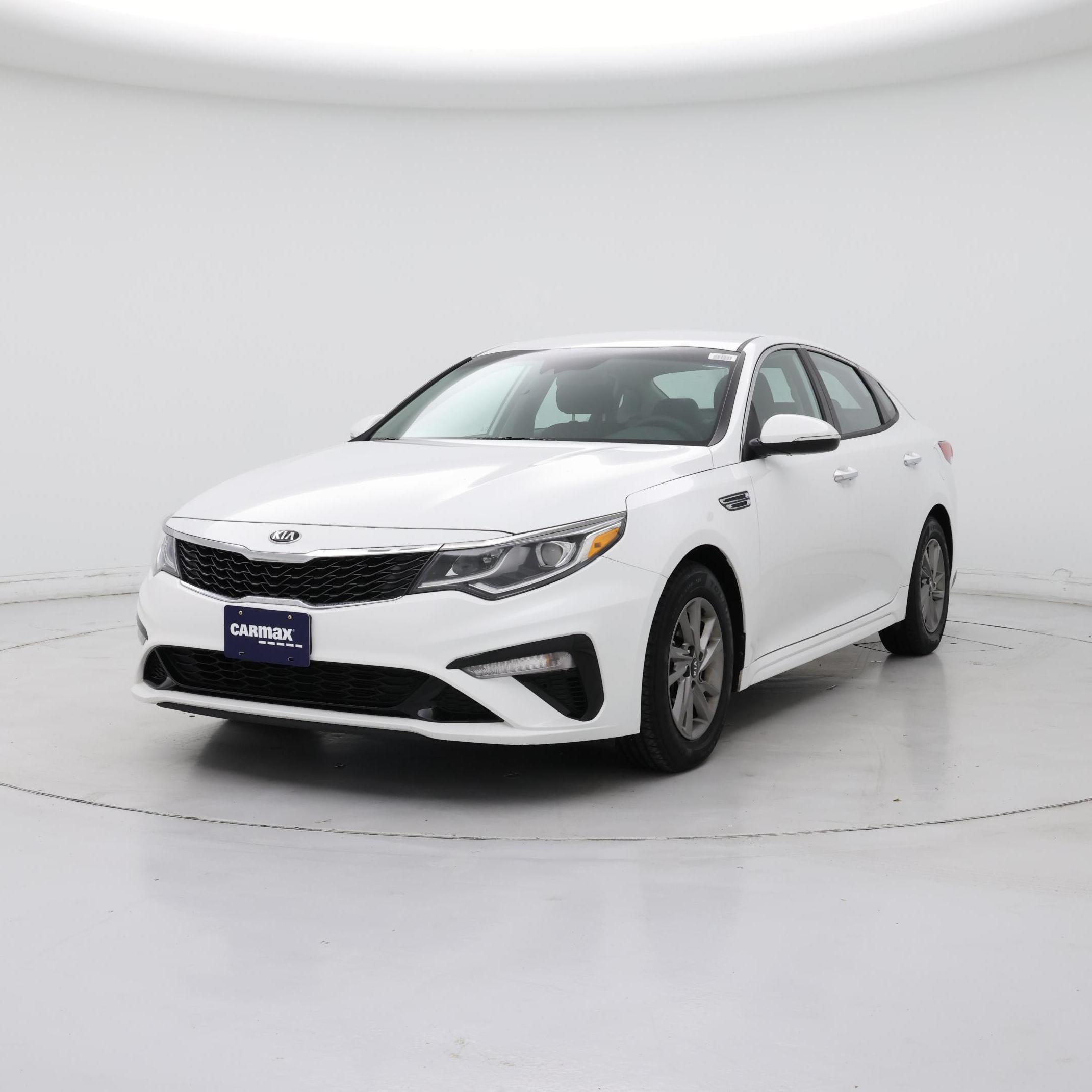 Thumbnail: 2019 Kia Optima - 4