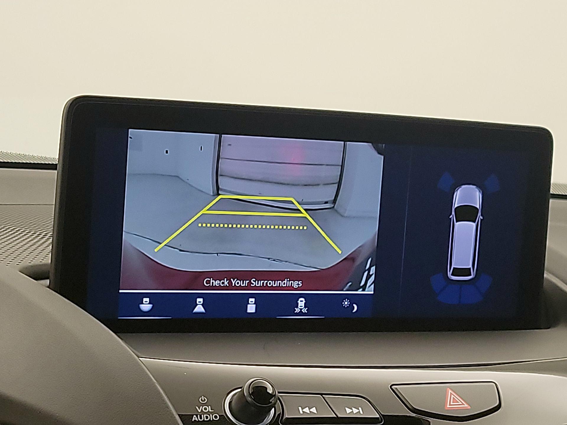 Thumbnail: 2021 Acura RDX - 15