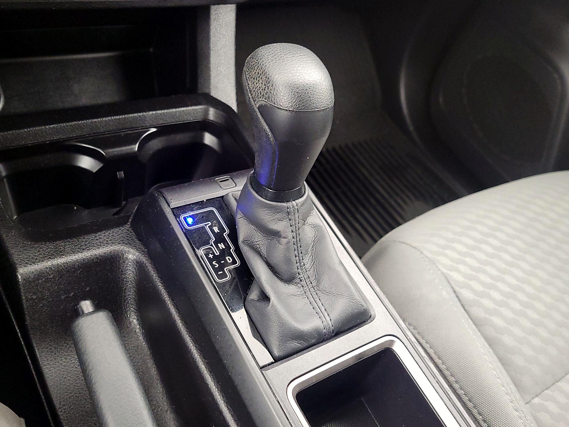 Thumbnail: 2022 Toyota Tacoma - 17