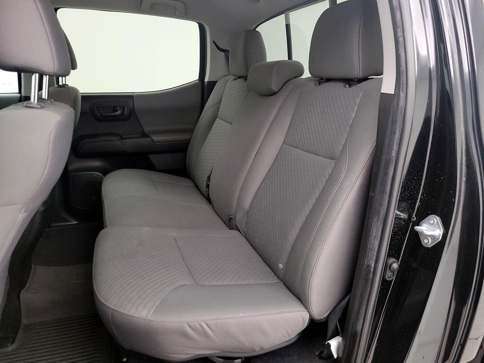 Thumbnail: 2022 Toyota Tacoma - 19