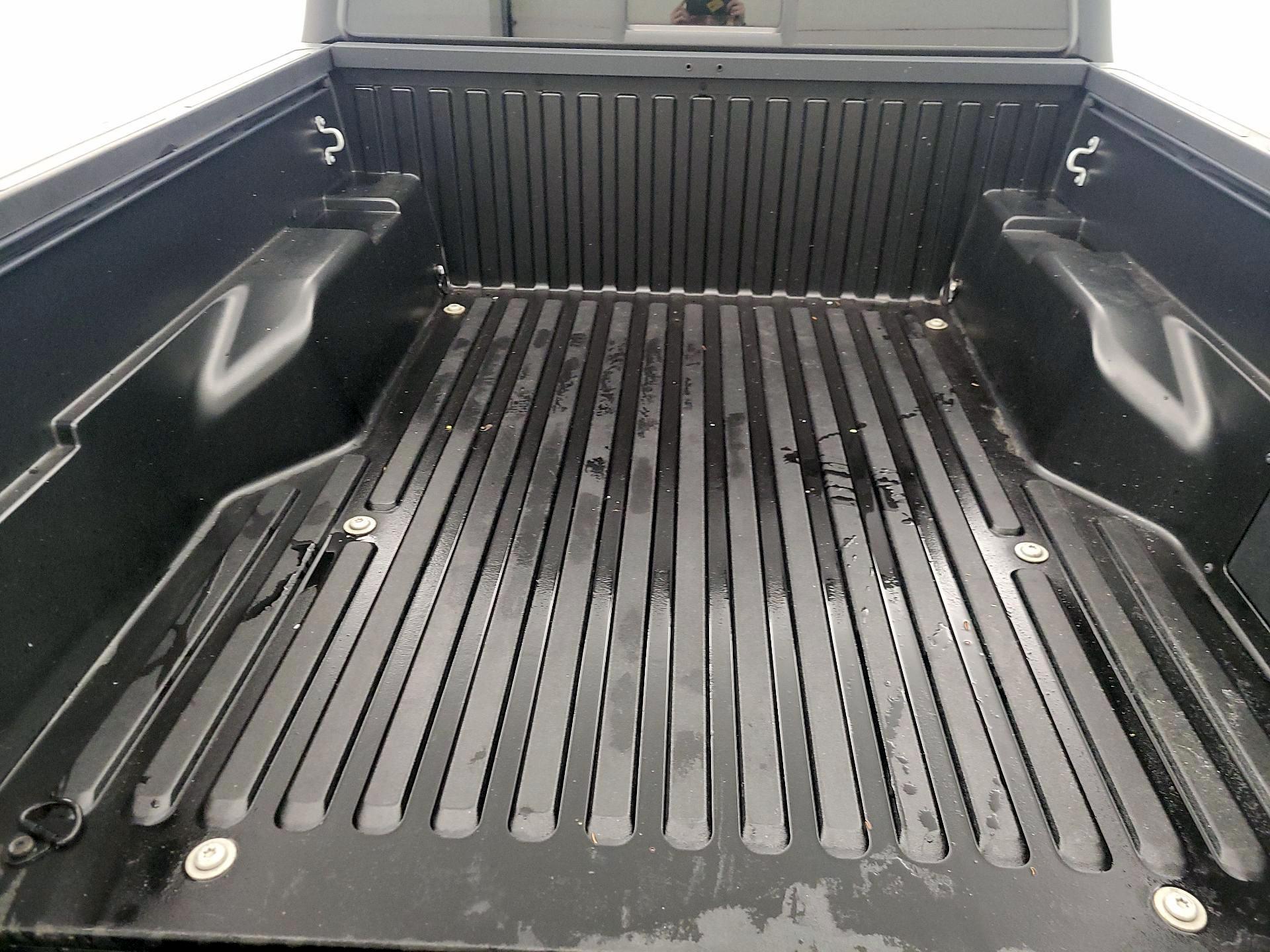 Thumbnail: 2022 Toyota Tacoma - 20