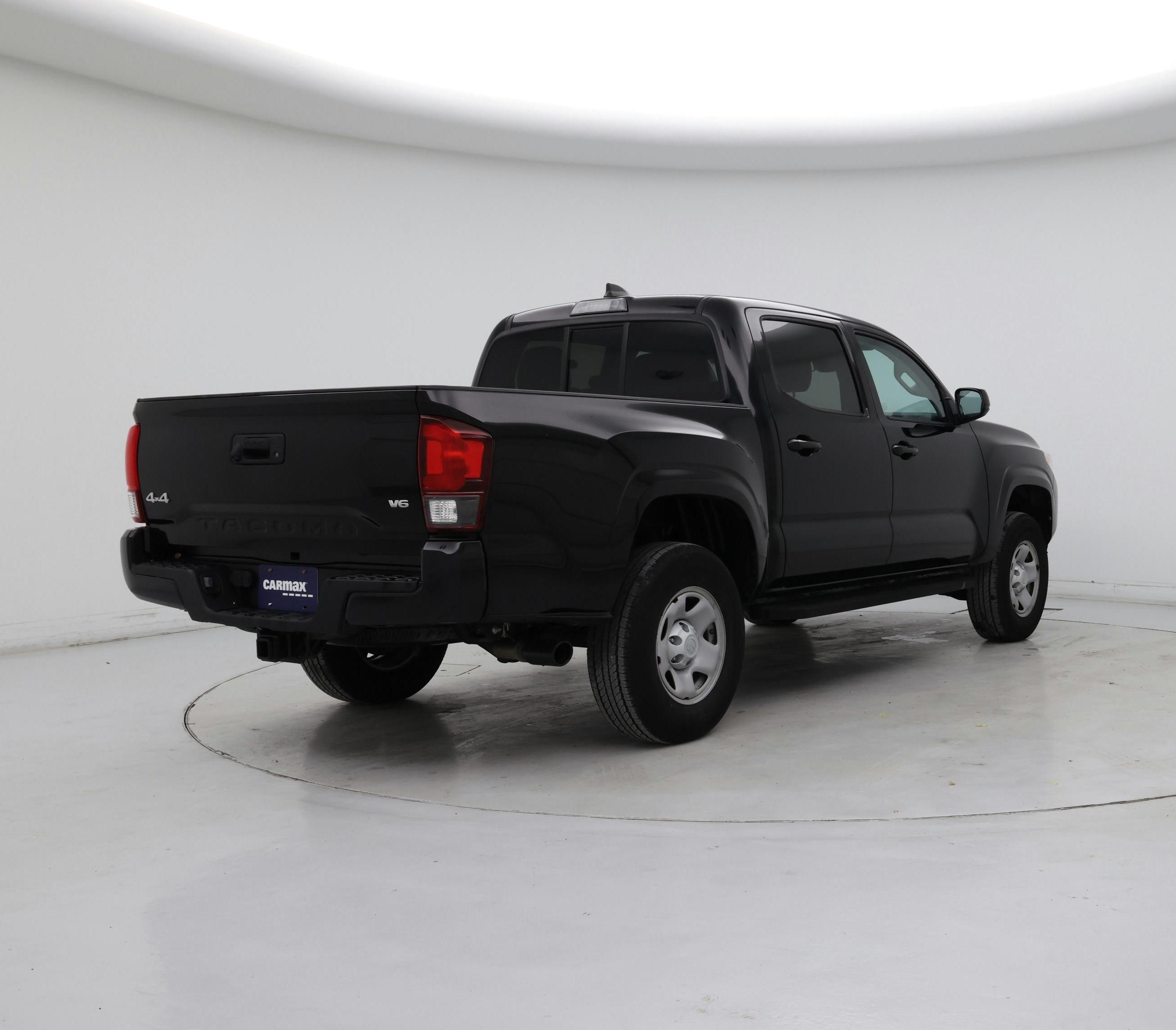 Thumbnail: 2022 Toyota Tacoma - 8