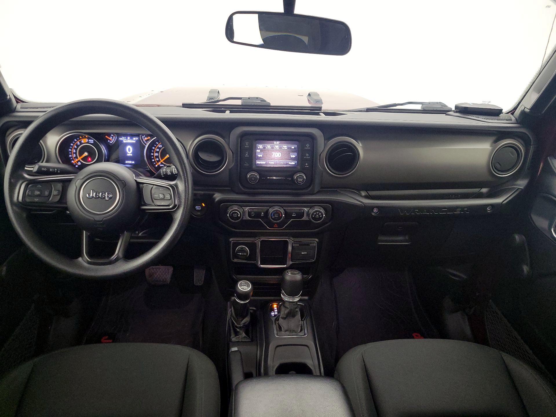 Thumbnail: 2021 Jeep Wrangler - 9