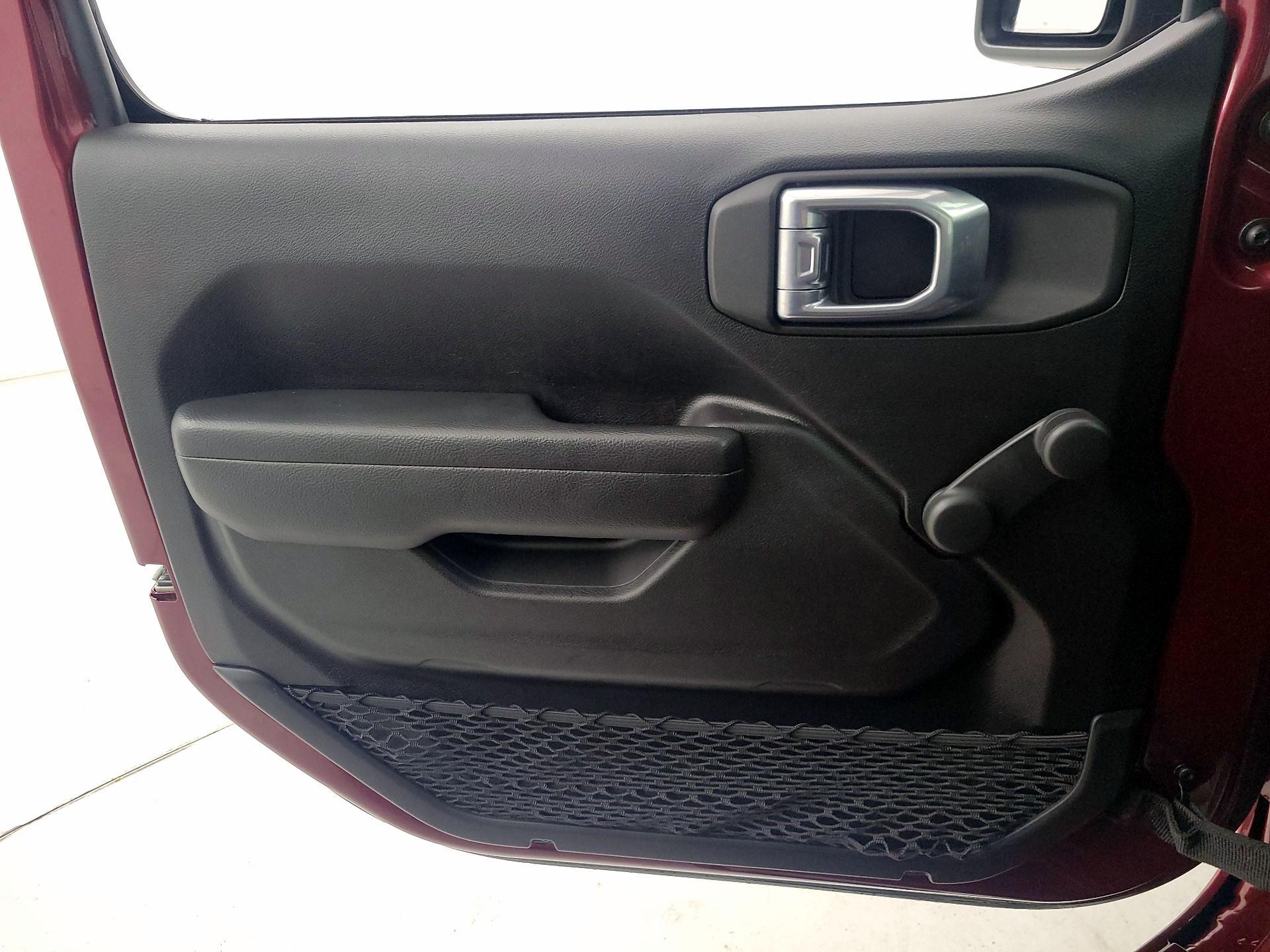 Thumbnail: 2021 Jeep Wrangler - 12