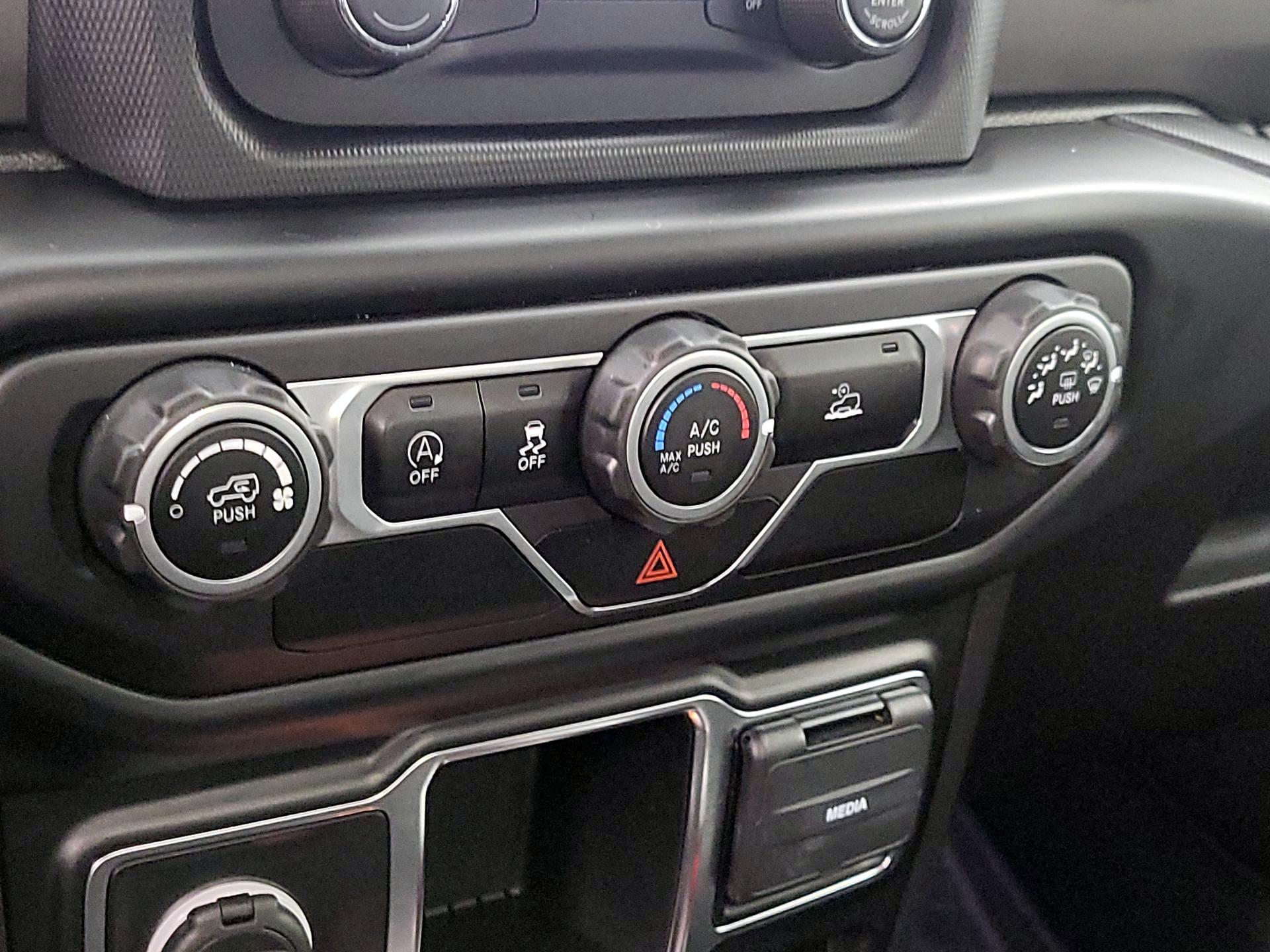 Thumbnail: 2021 Jeep Wrangler - 16