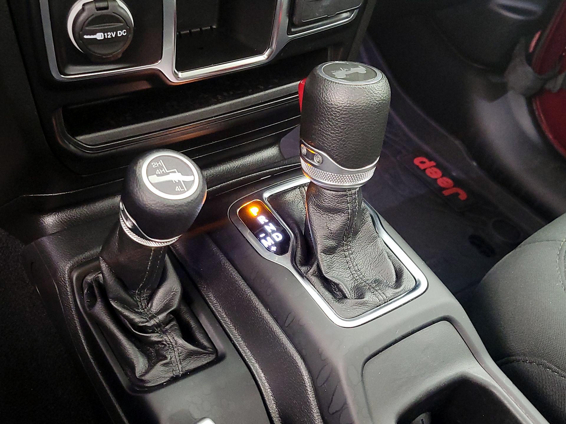 Thumbnail: 2021 Jeep Wrangler - 17