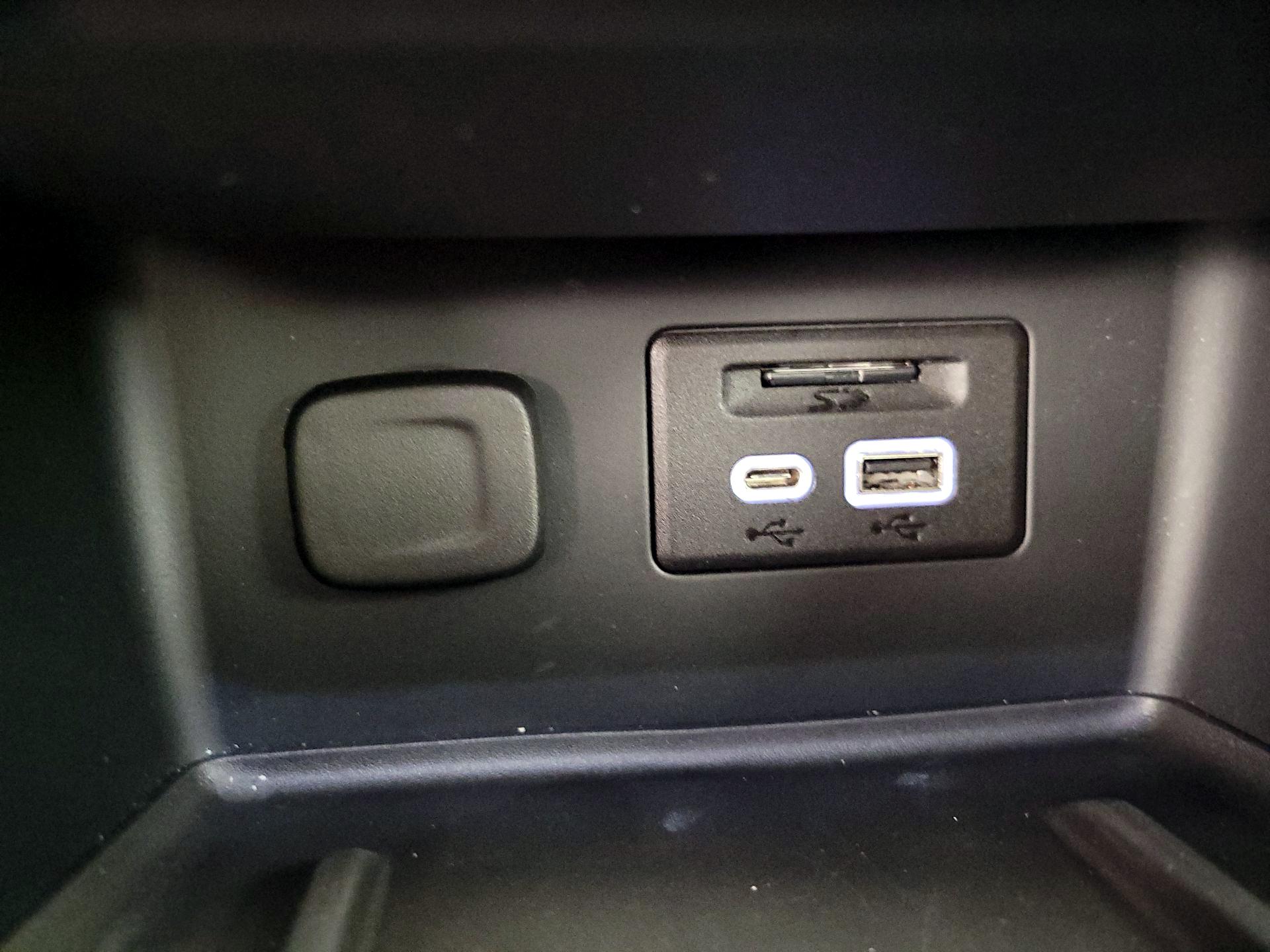 Thumbnail: 2021 GMC Acadia - 18