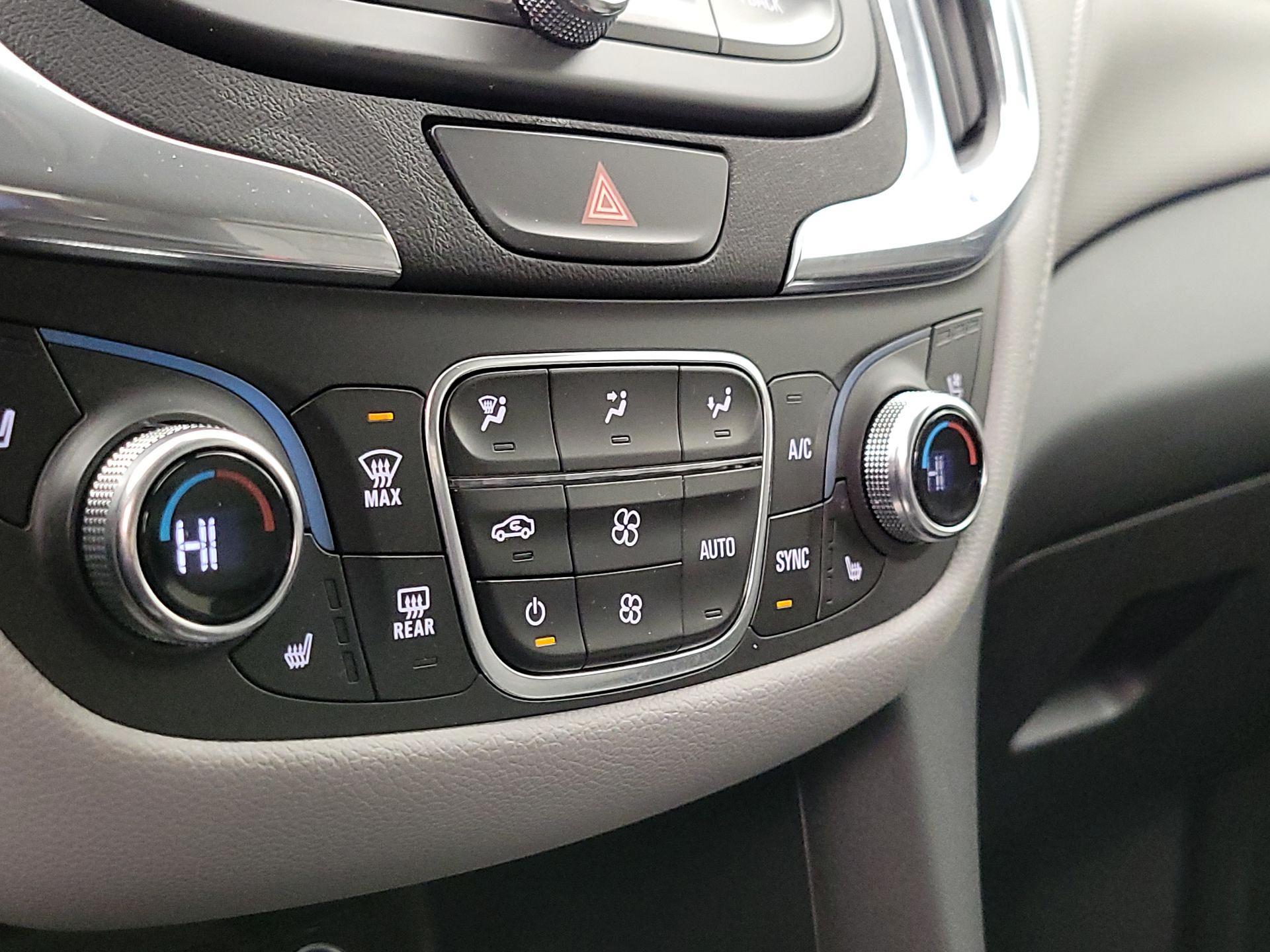 Thumbnail: 2020 Chevrolet Equinox - 16