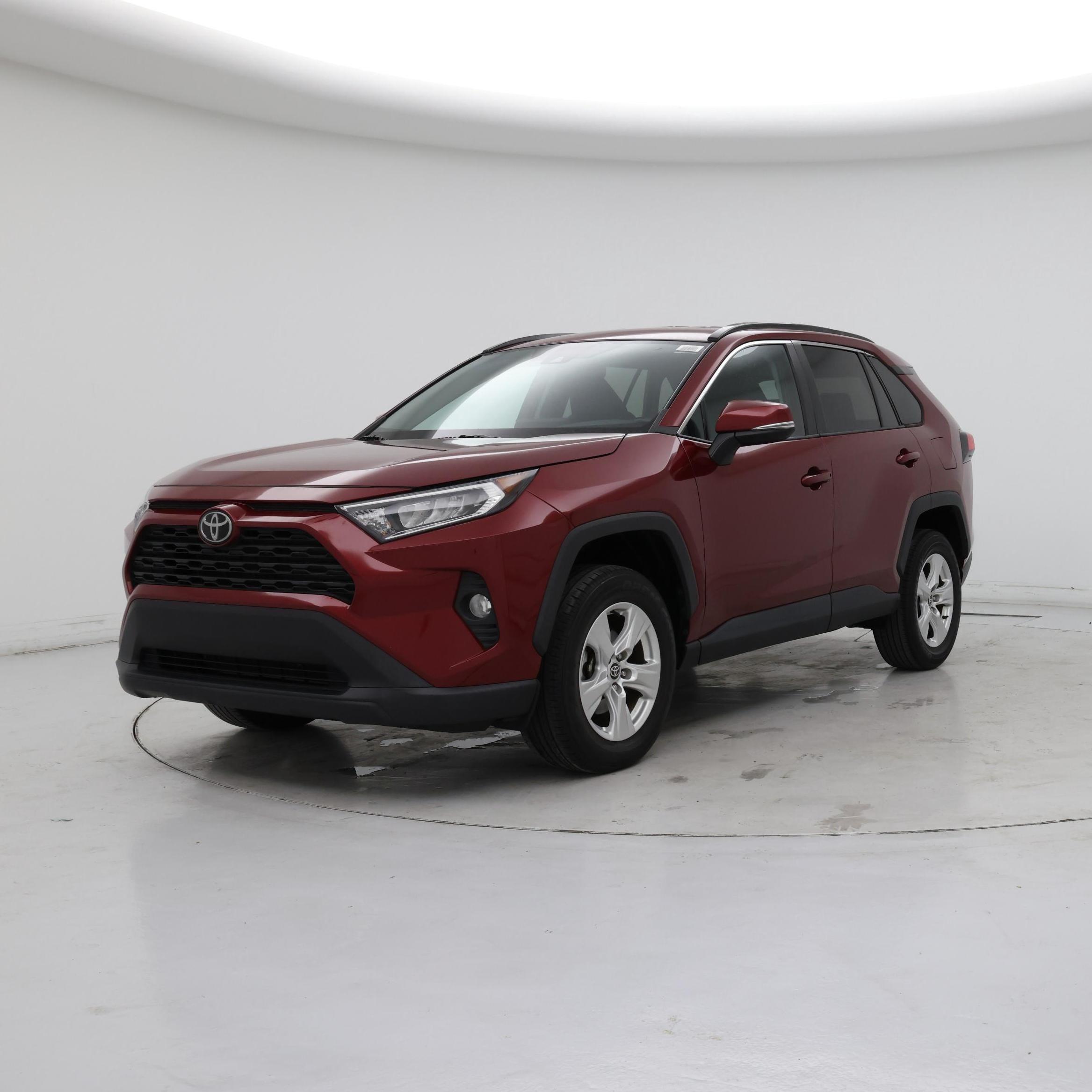 Thumbnail: 2021 Toyota RAV4 - 4