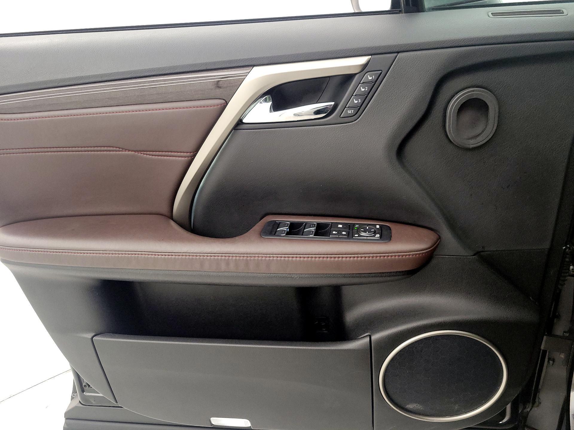 Thumbnail: 2016 Lexus RX - 12