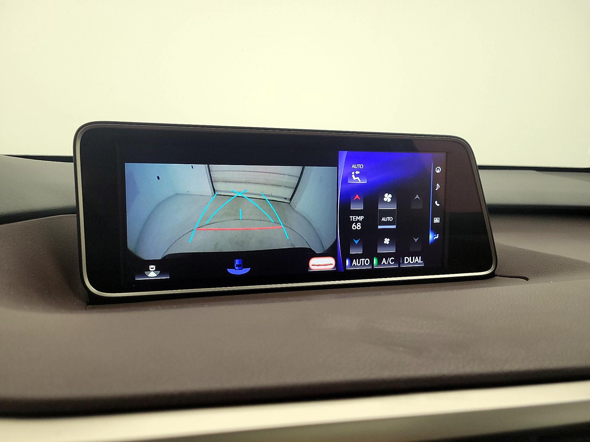 Thumbnail: 2016 Lexus RX - 15