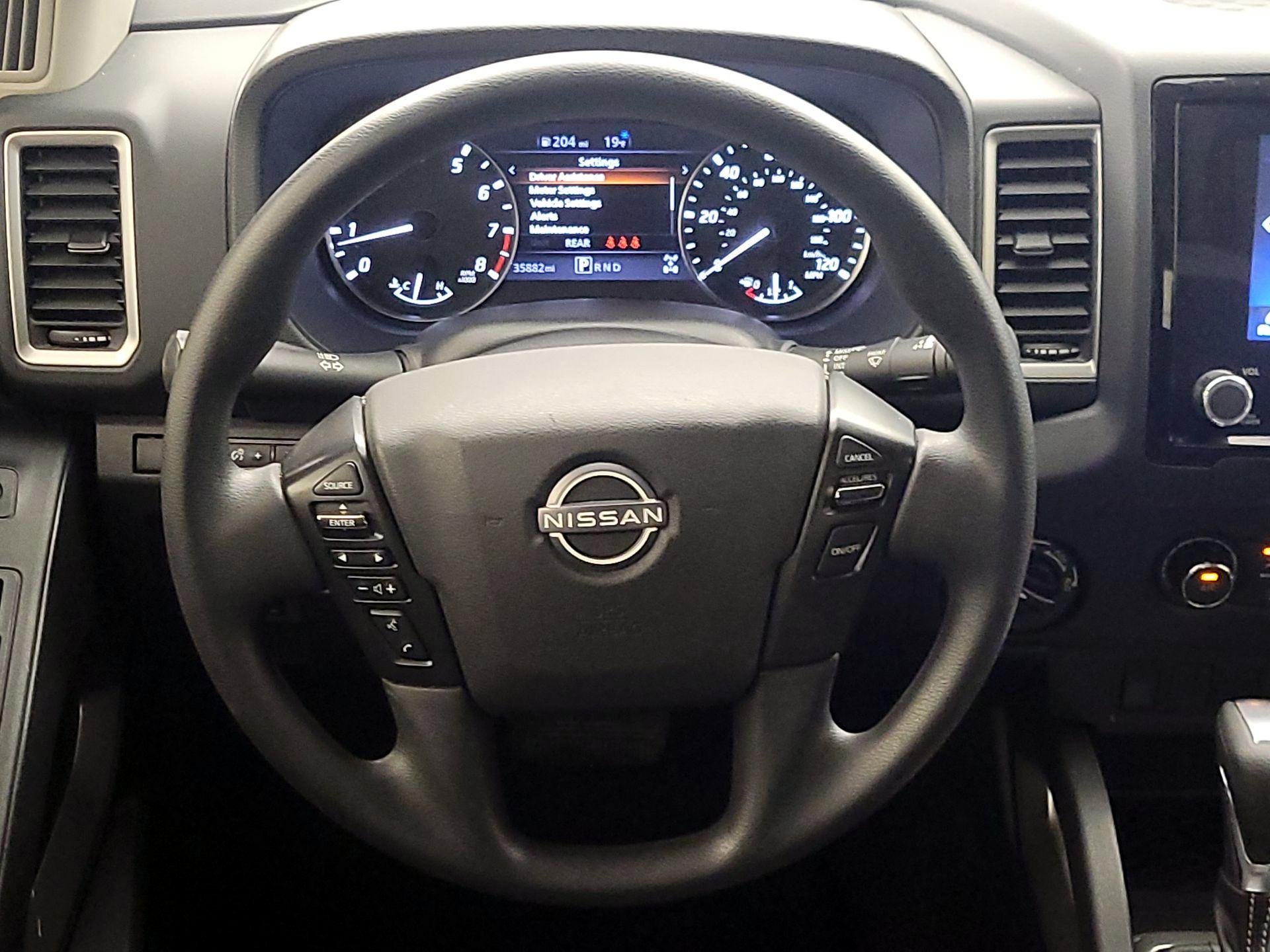 Thumbnail: 2023 Nissan Frontier - 10