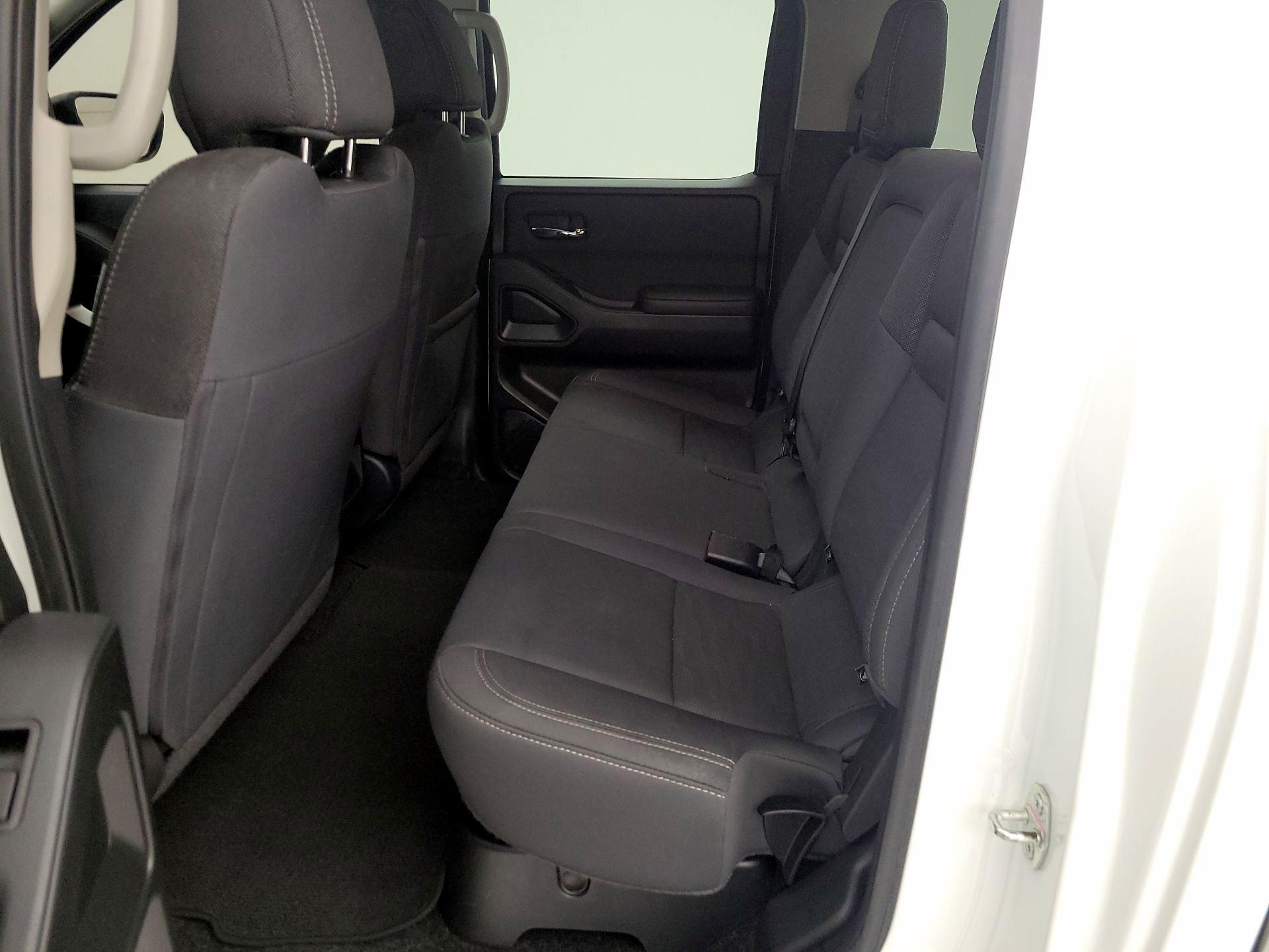 Thumbnail: 2023 Nissan Frontier - 19