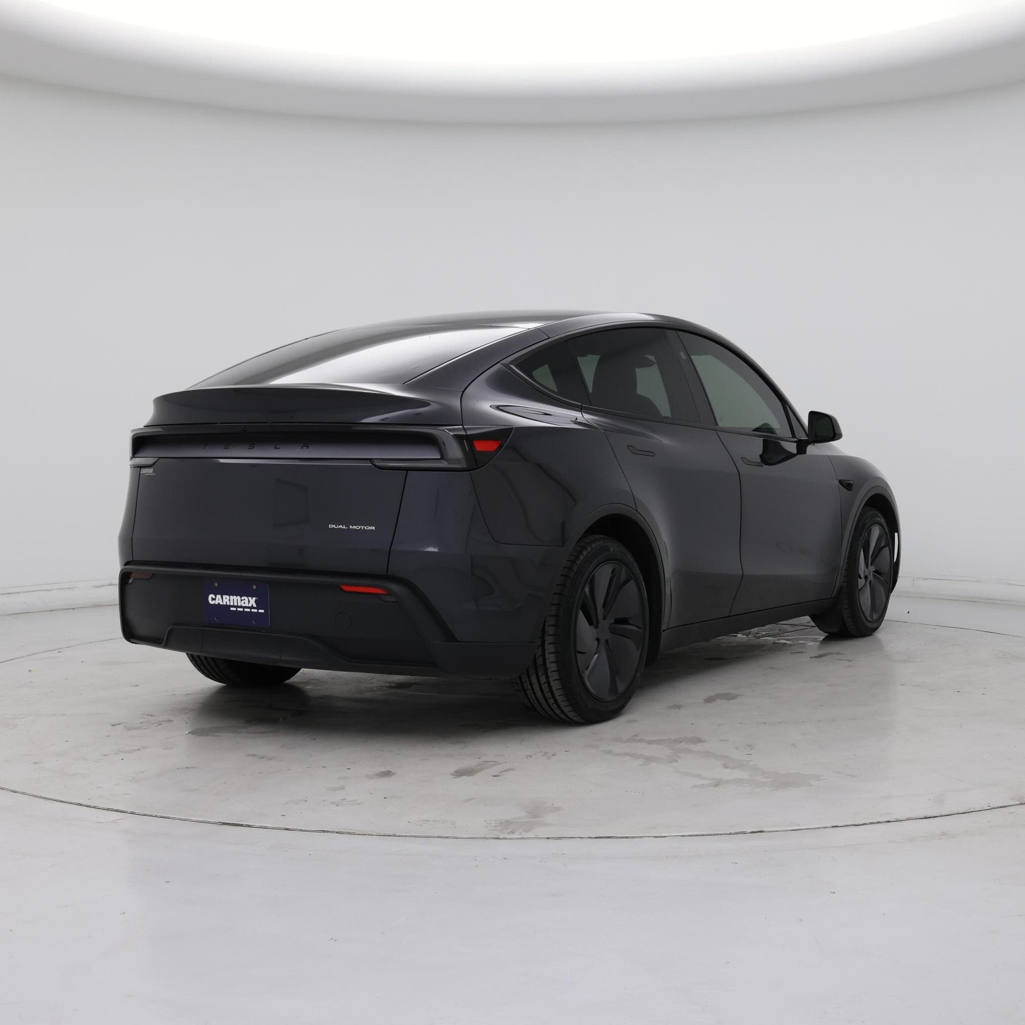 Thumbnail: 2026 Tesla Model Y - 8