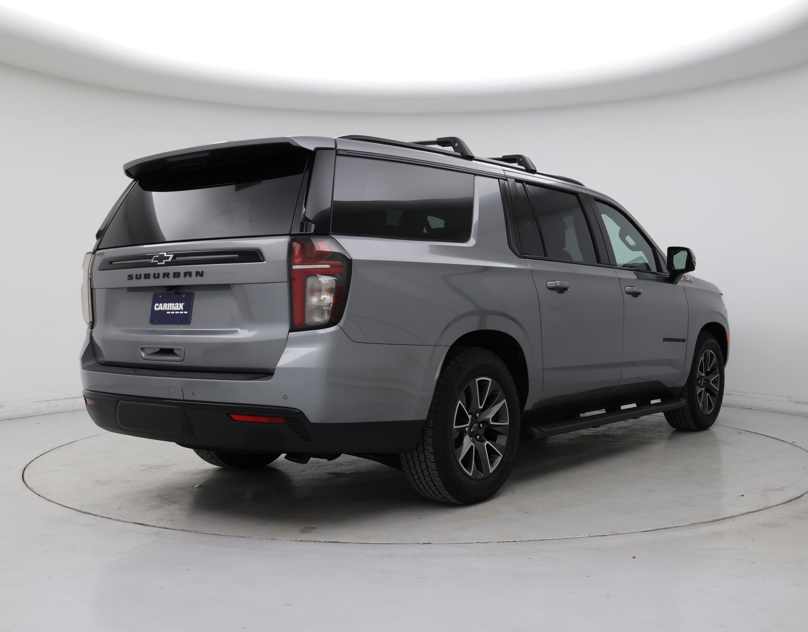 Thumbnail: 2023 Chevrolet Suburban - 8