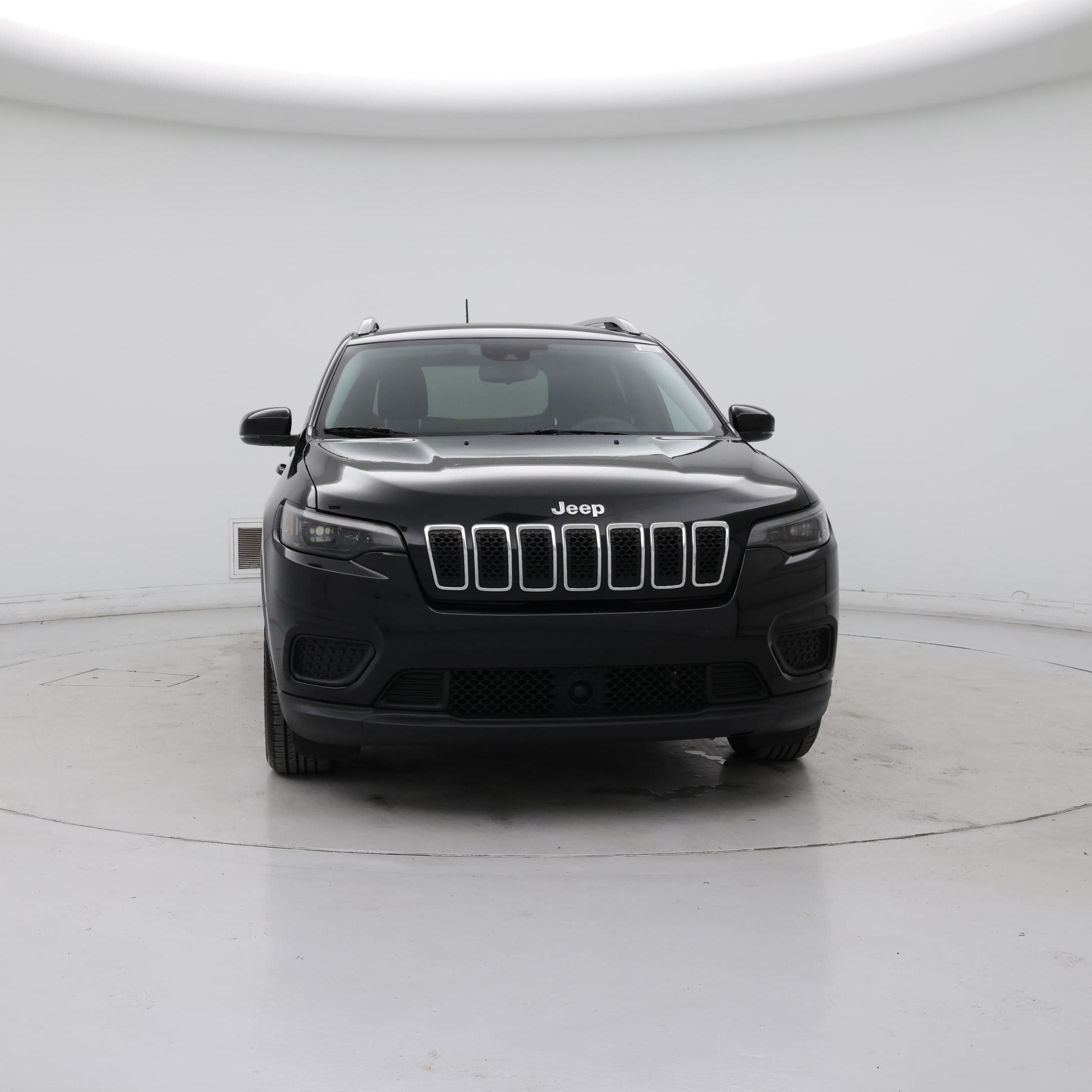Thumbnail: 2021 Jeep Cherokee - 5