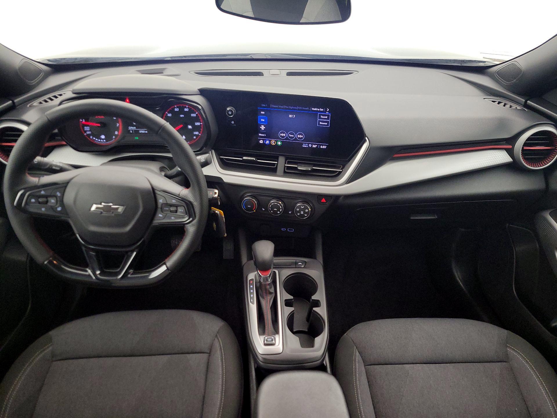 Thumbnail: 2024 Chevrolet Trax - 9