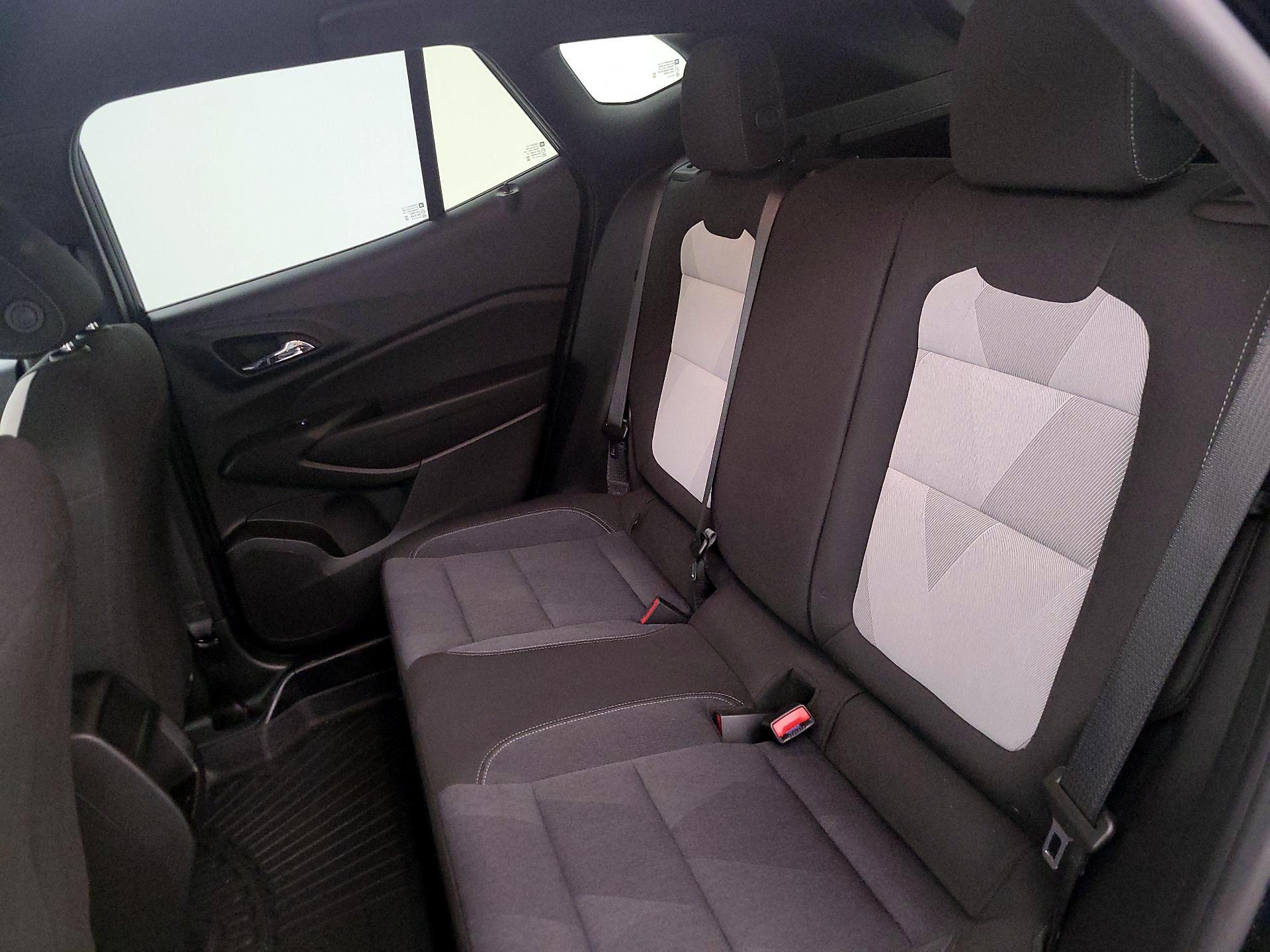 Thumbnail: 2024 Chevrolet Trax - 19