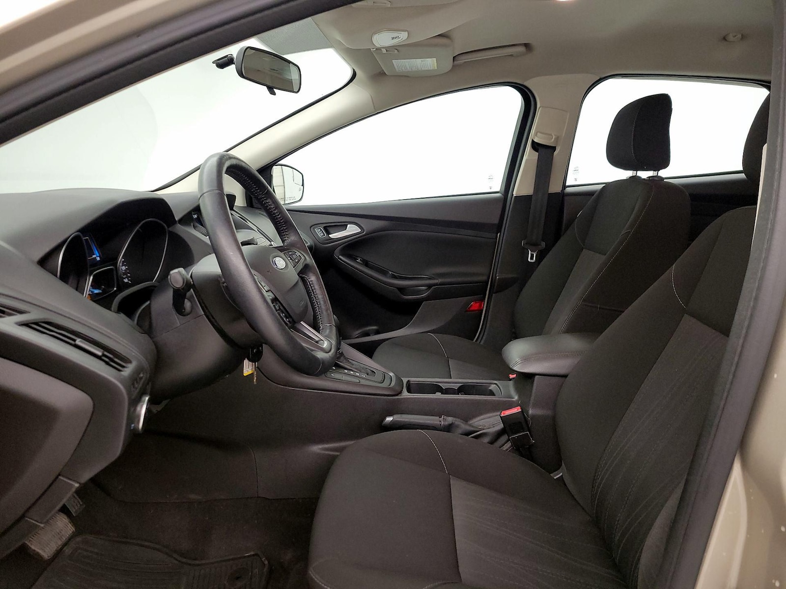 2018 Ford Focus SE - Photo 12