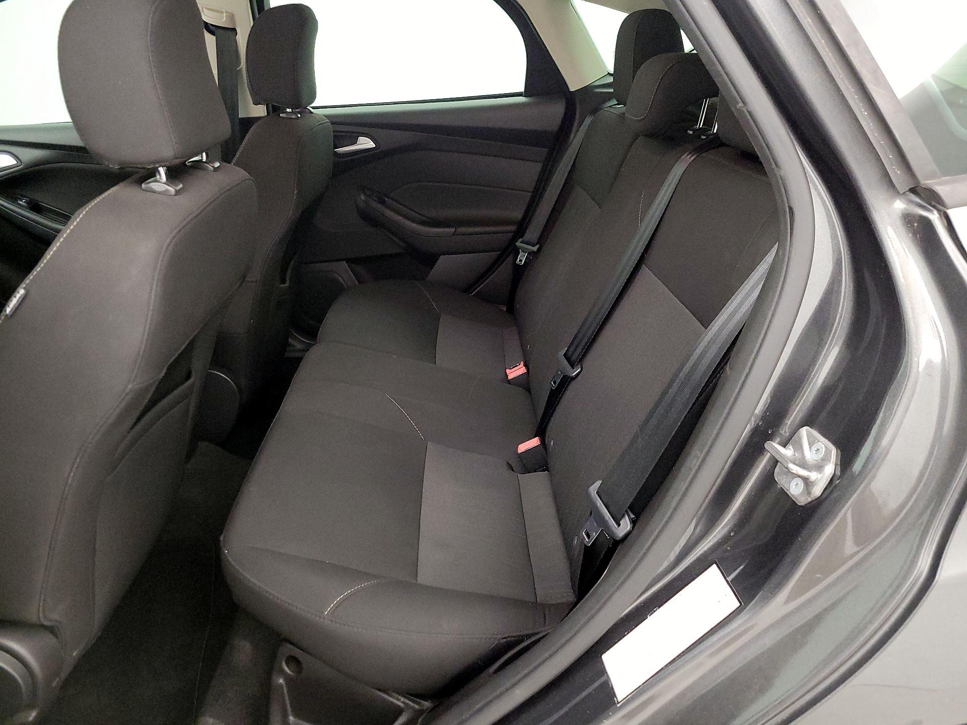 Thumbnail: 2017 Ford Focus - 19