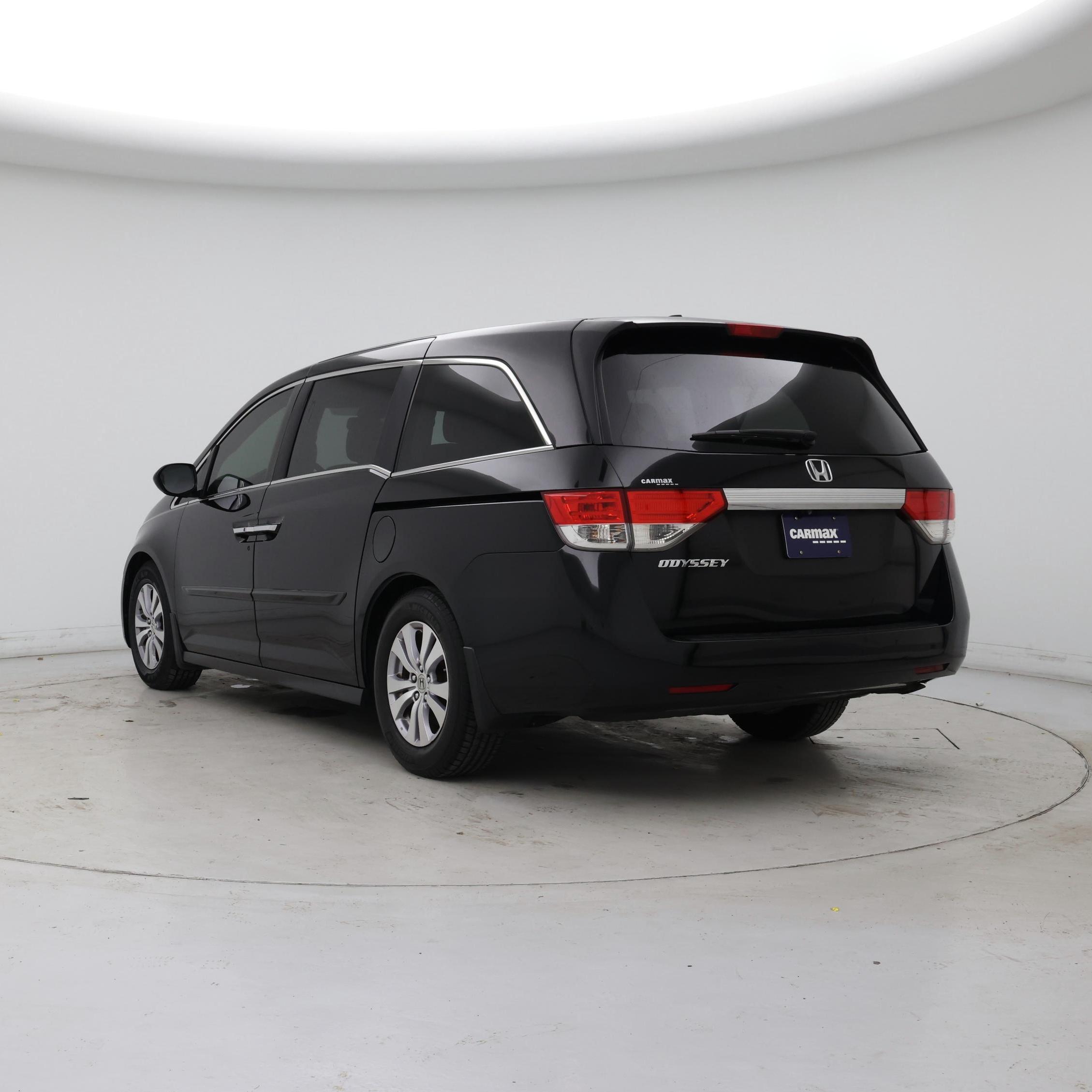 Thumbnail: 2015 Honda Odyssey - 2