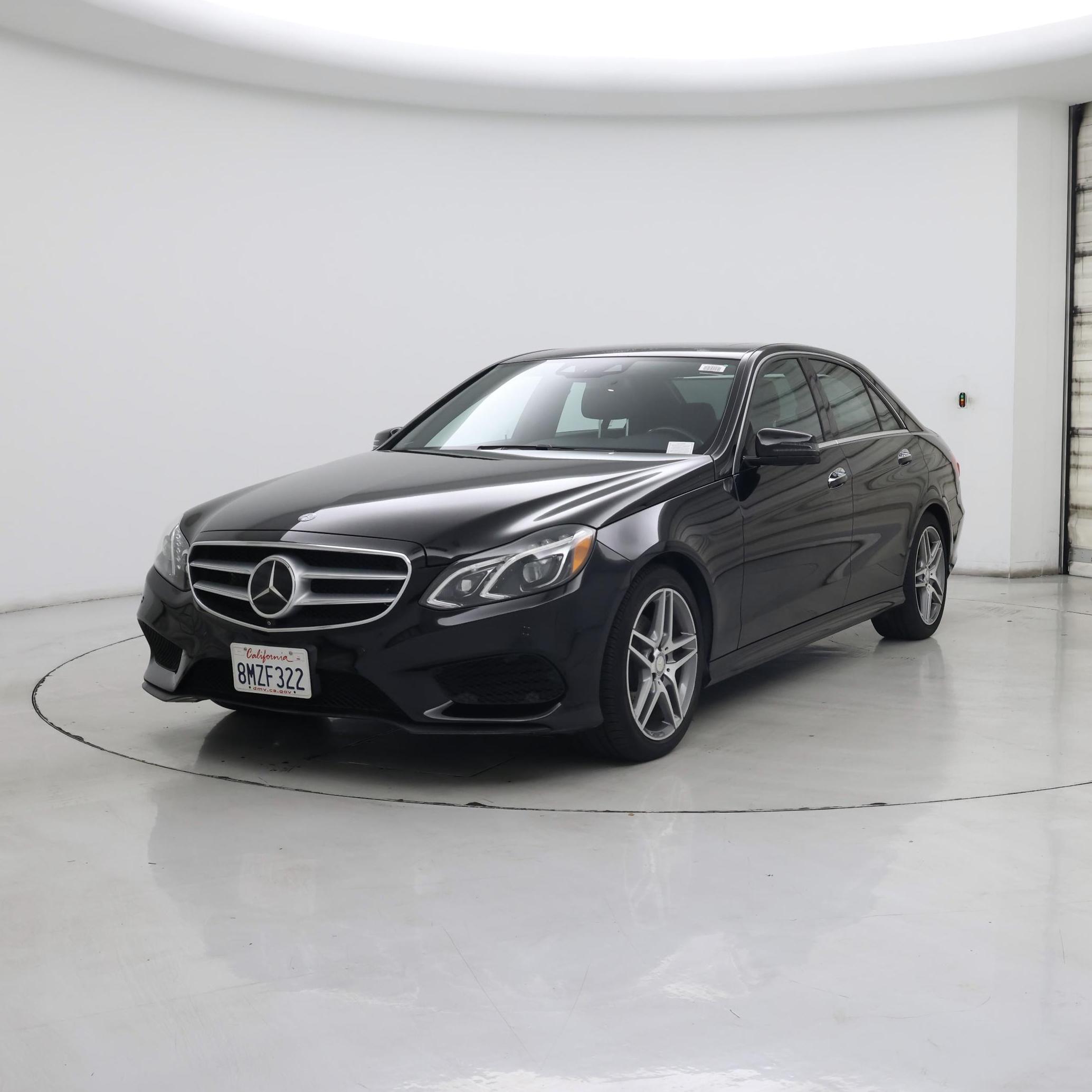 Thumbnail: 2015 Mercedes-Benz E-Class - 4