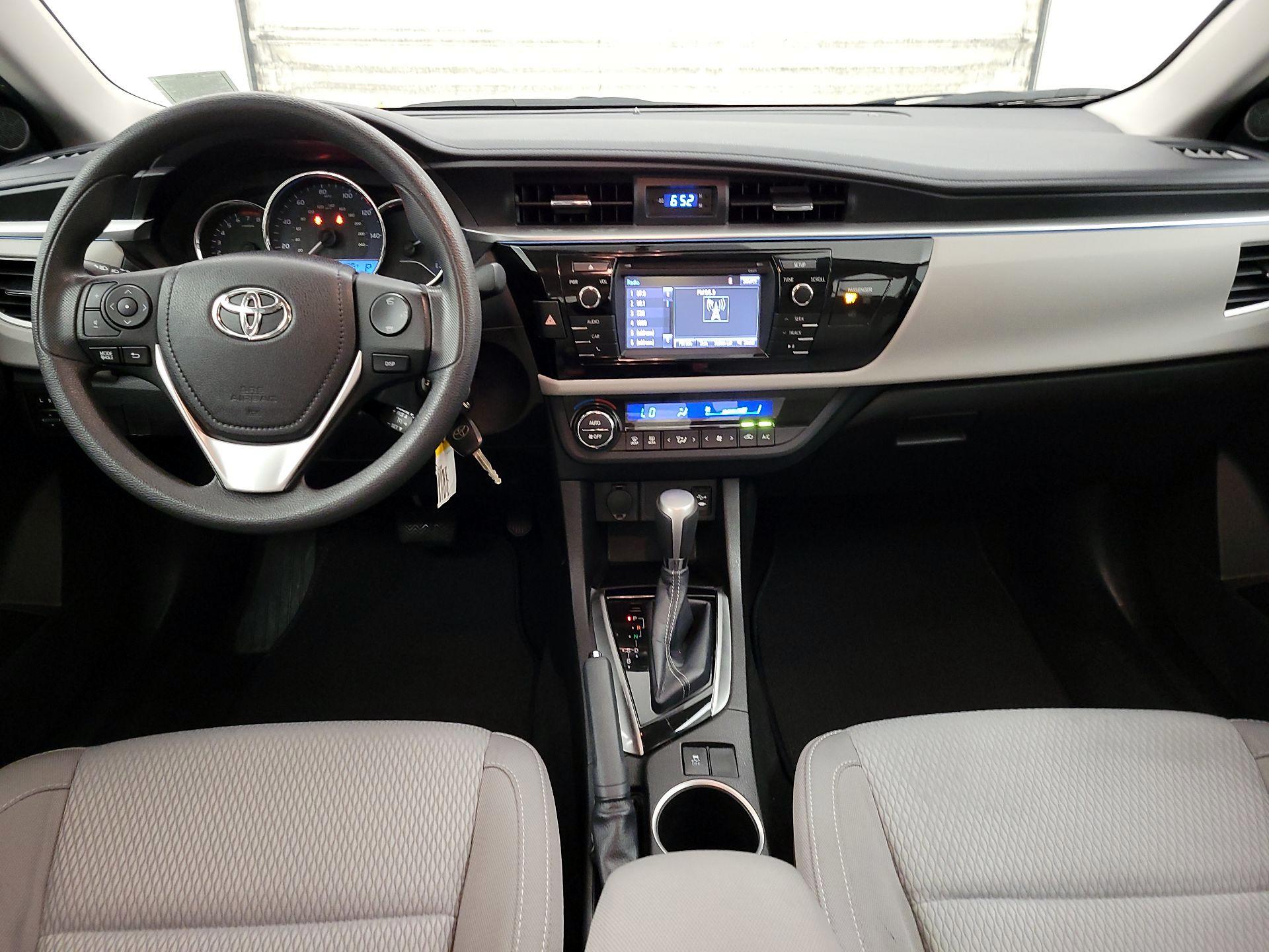 Thumbnail: 2016 Toyota Corolla - 9