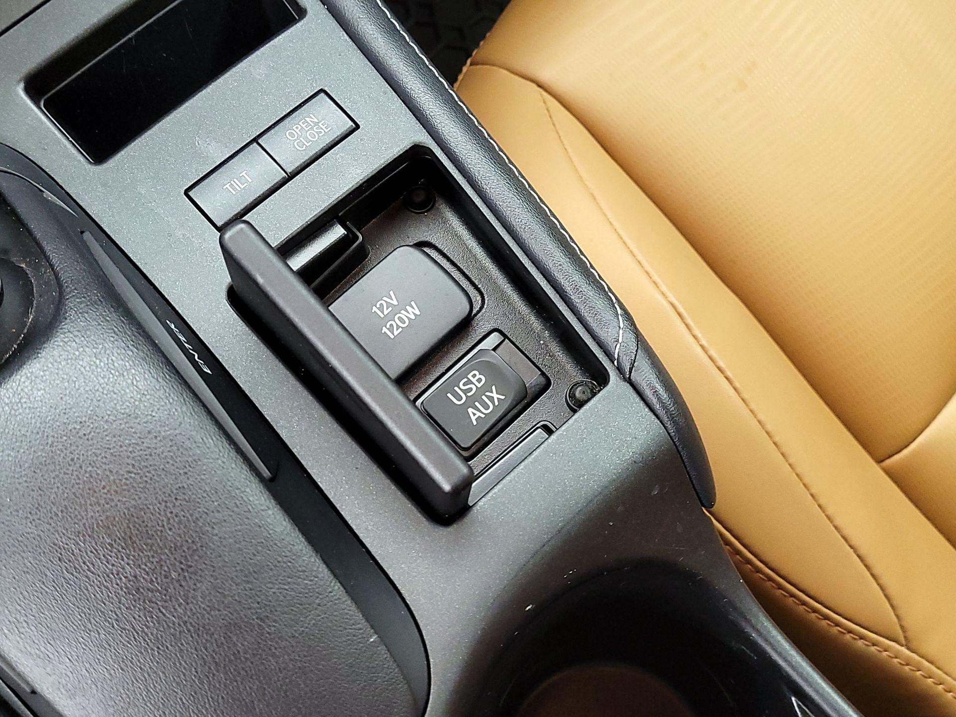 Thumbnail: 2013 Lexus CT - 19