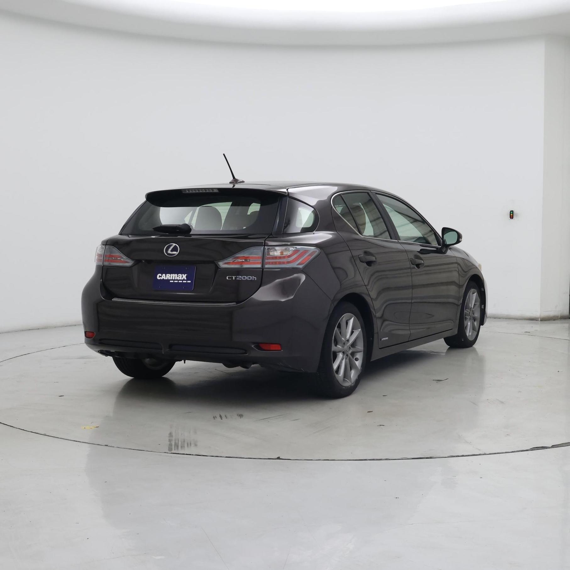 Thumbnail: 2013 Lexus CT - 8